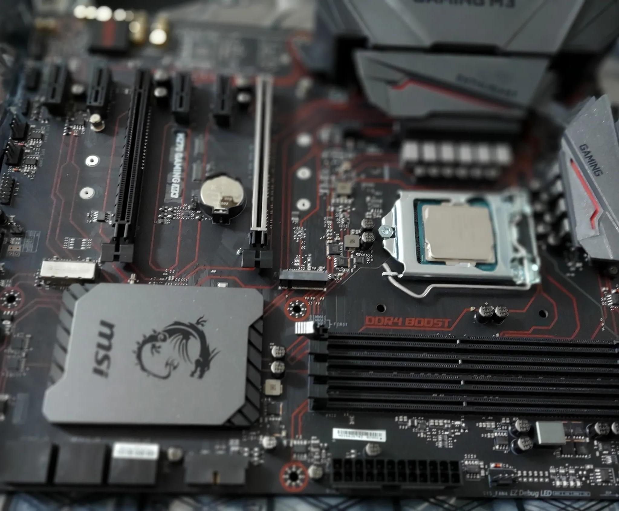 MSI H270 Gaming M3, i5-7500 CPU, 16GB RAM