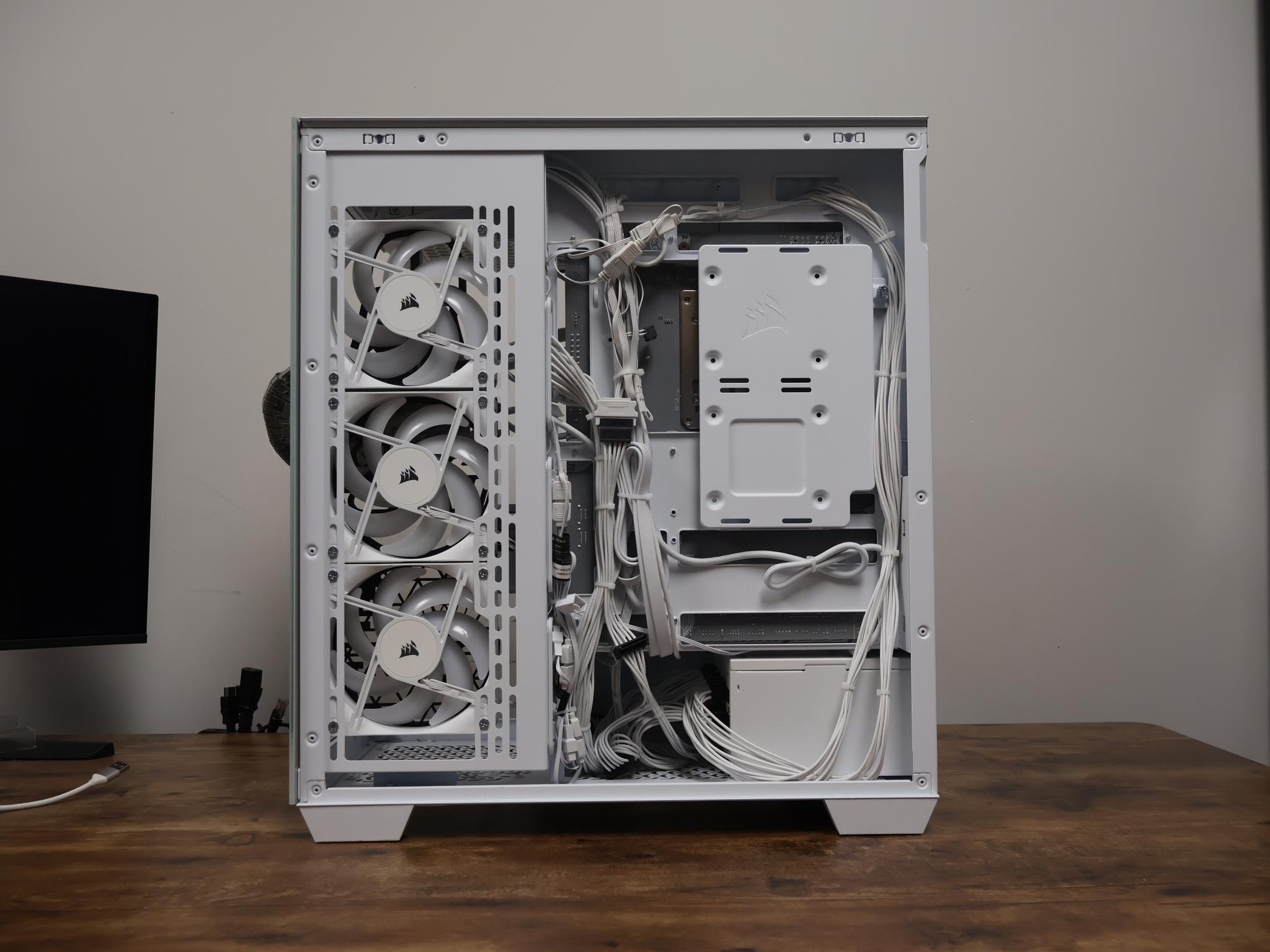 Star Wars RX 9070 XT Gaming PC – Ryzen 7 9800X3D | 32GB DDR5 6000MHz | 2TB NVMe | 1440p / 4K Gaming