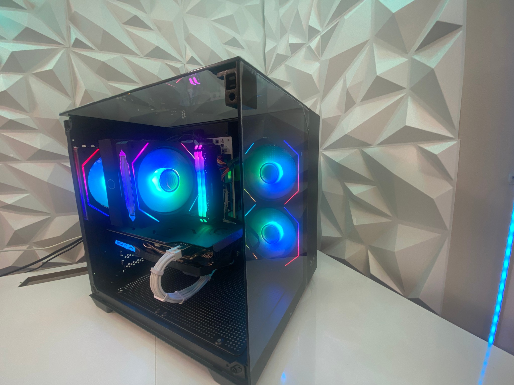 Aura PC Performance Edition – Ryzen 5 / MSI GTX 1660 Ti 6GB | Gaming Pc