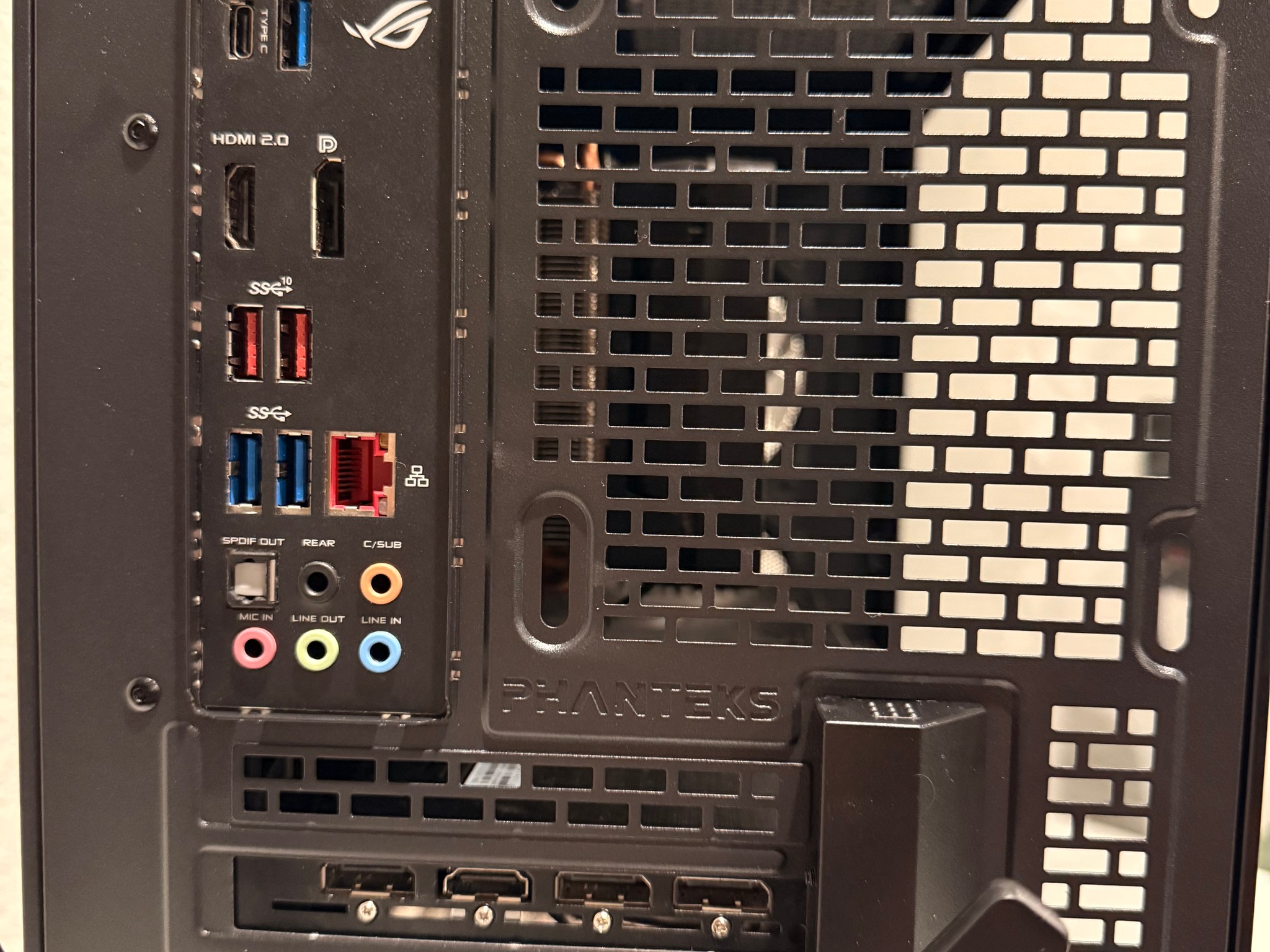 Gaming PC | Ryzen 9 3900X | RX 6700 XT 12GB | 16GB DDR4 | 1TB NVMe | WiFi + Bluetooth
