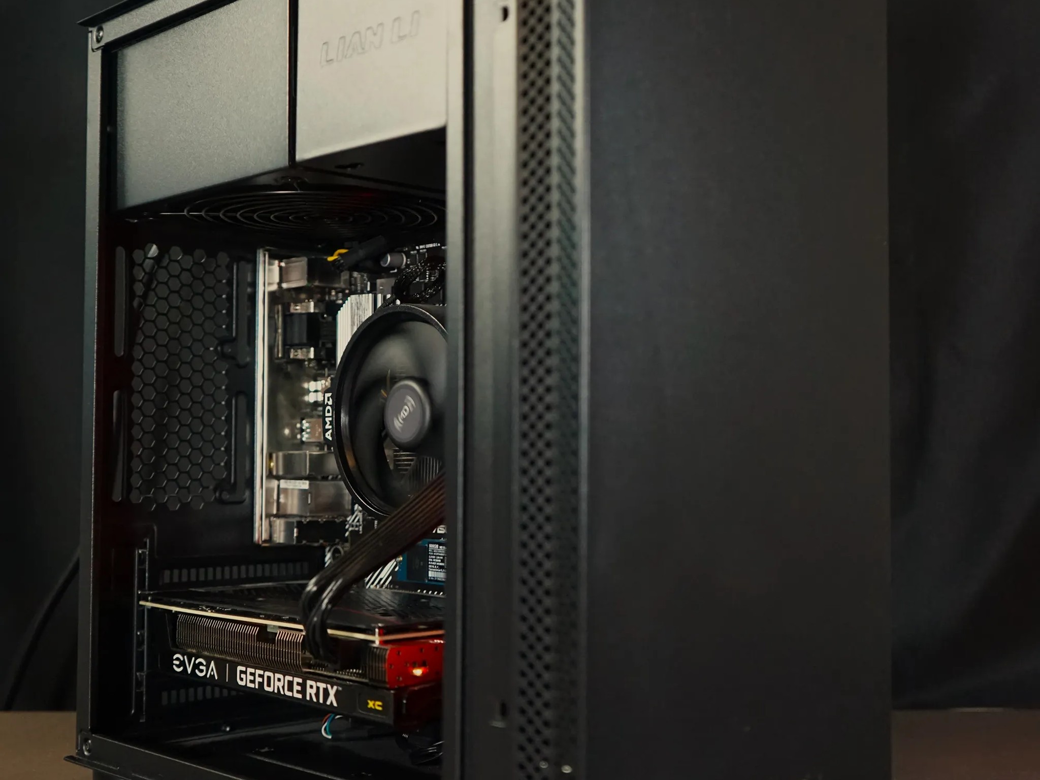 Mid Tier Gaming PC/Desktop!