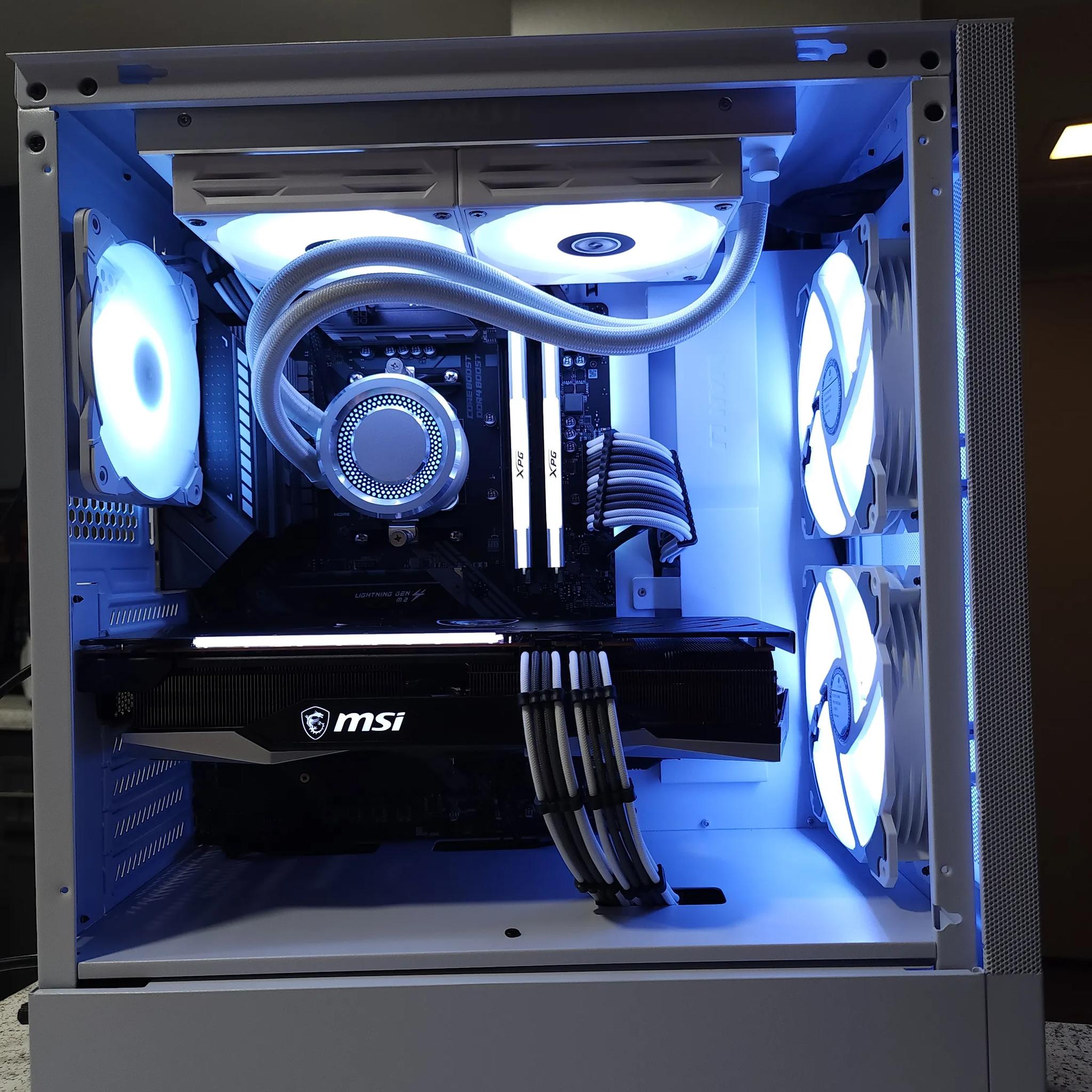 Gaming PC AMD R7 5800X3D | RX 6750XT | 32GB | 1TB NVME