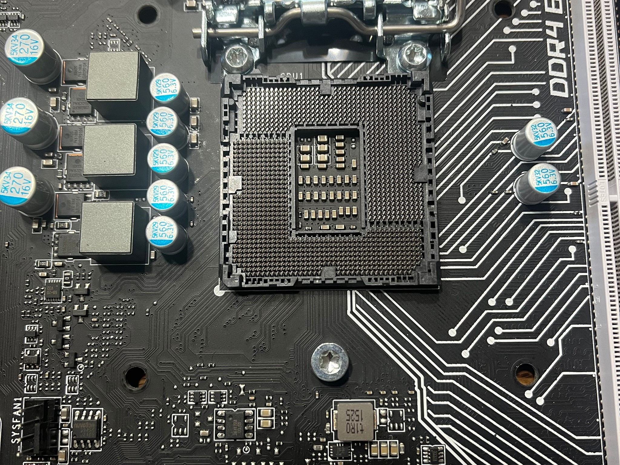 MSI B150M Bazooka (MATX) | I5-6400 | 8GB RAM | Updated BIOS | Perfect for Beginner Budget PC Build