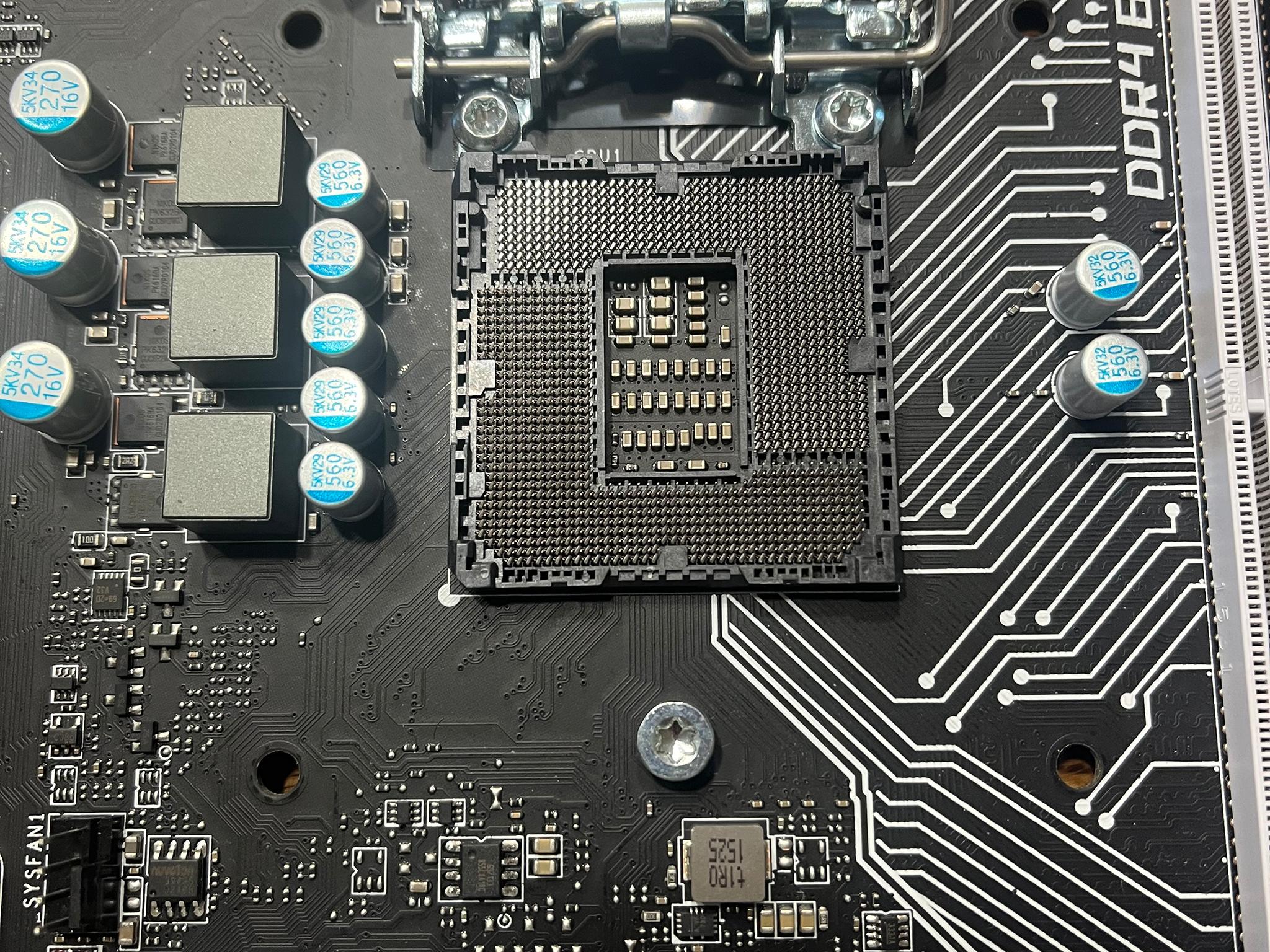 MSI B150M Bazooka (MATX) | I5-6400 | 8GB RAM | Updated BIOS | Perfect for Beginner Budget PC Build