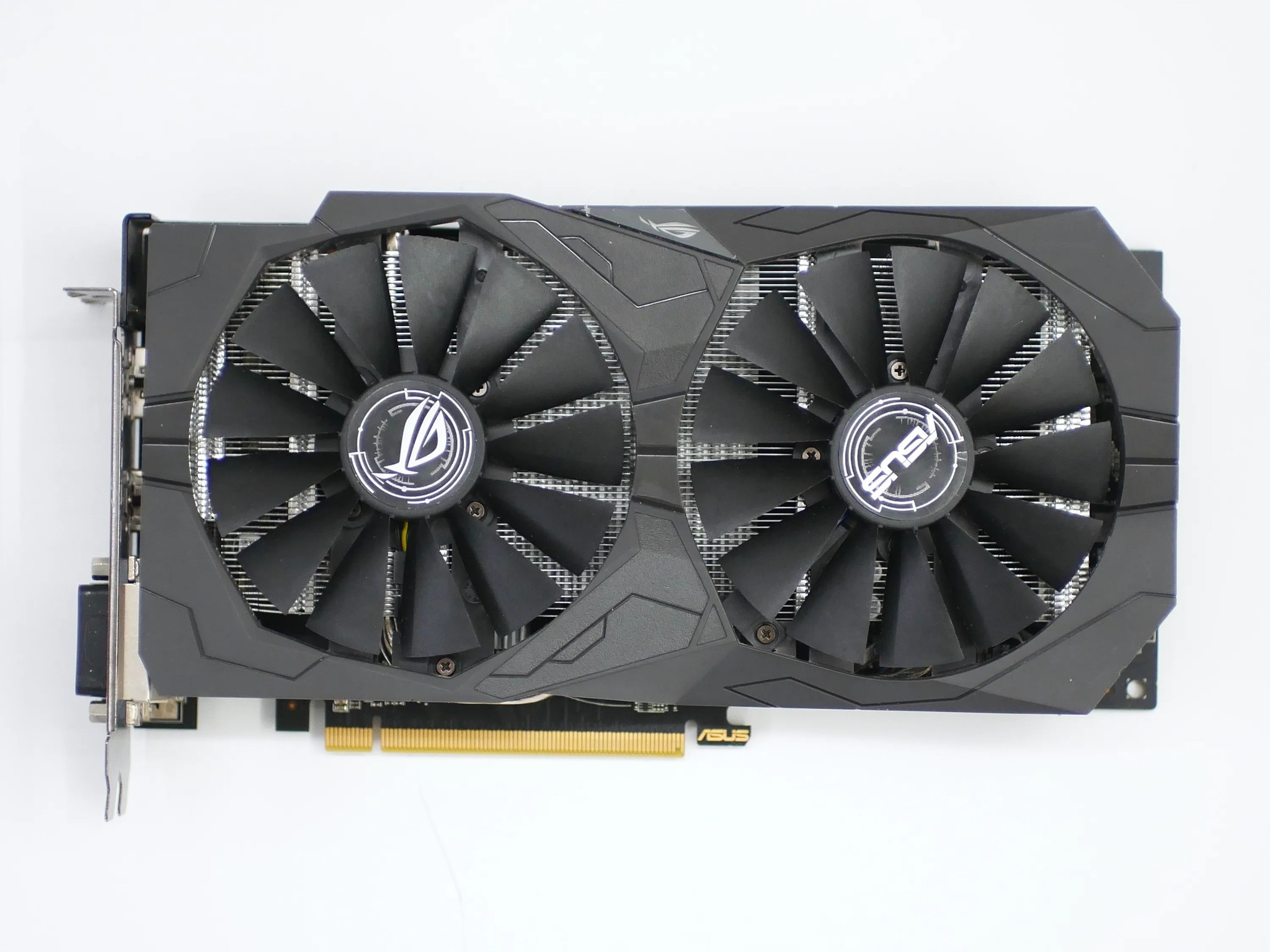 RX 570 4GB ASUS | runs hot