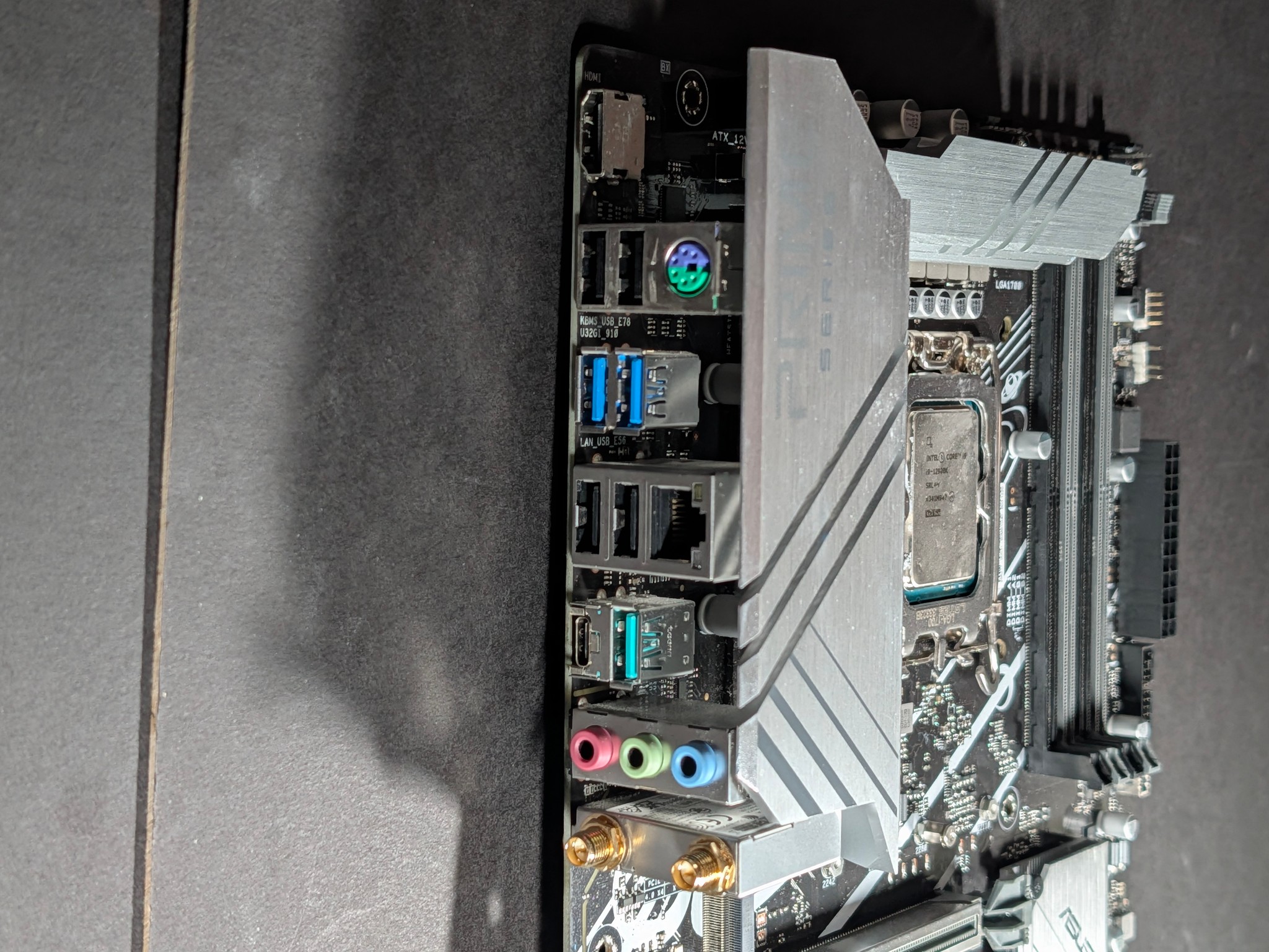 Intel Core i9-12900K / Asus Prime Z790-V Wifi Combo