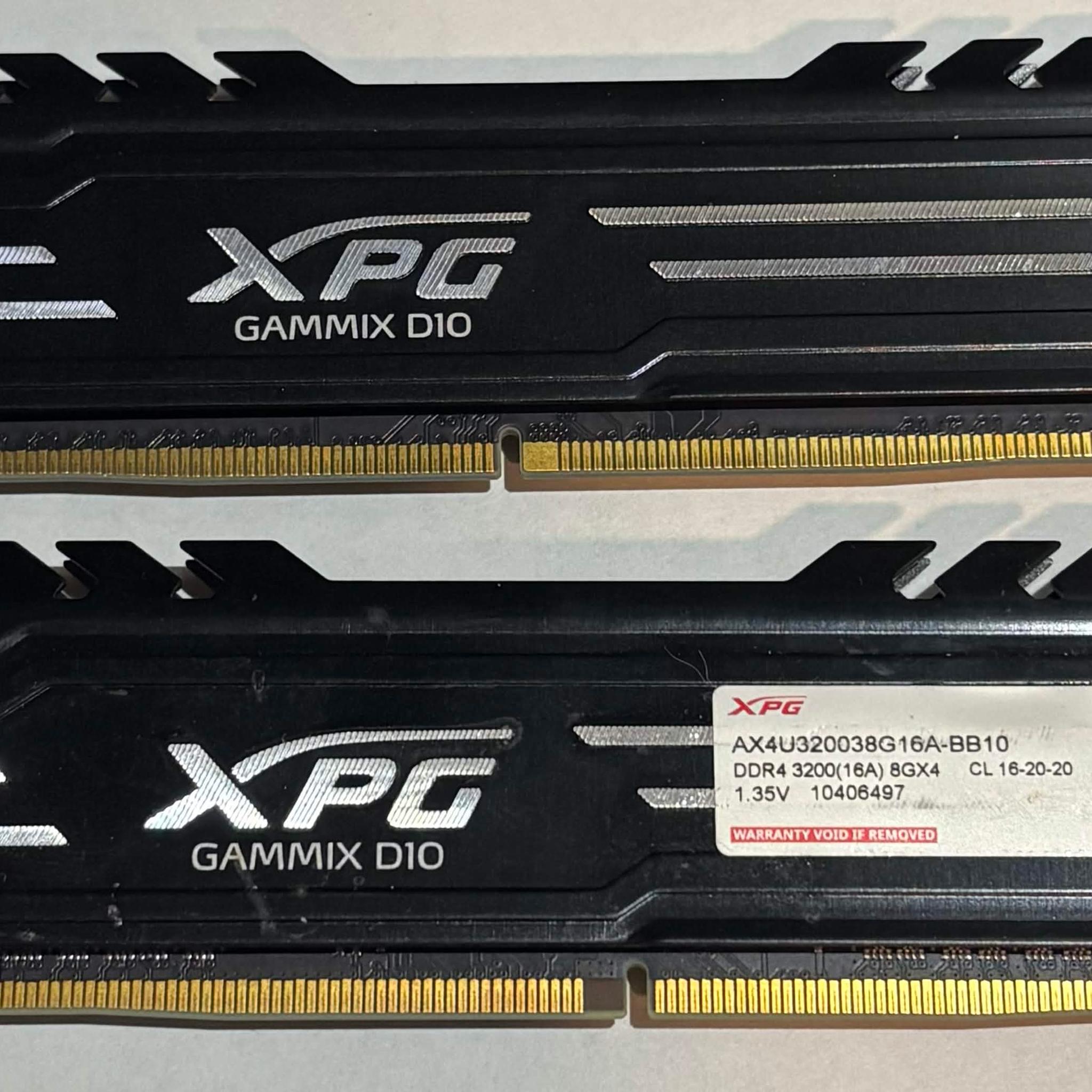 XPG Gammix D10 16GB (2x8GB) DDR4 3200MHz CL16 Gaming Memory Kit | Tested Working