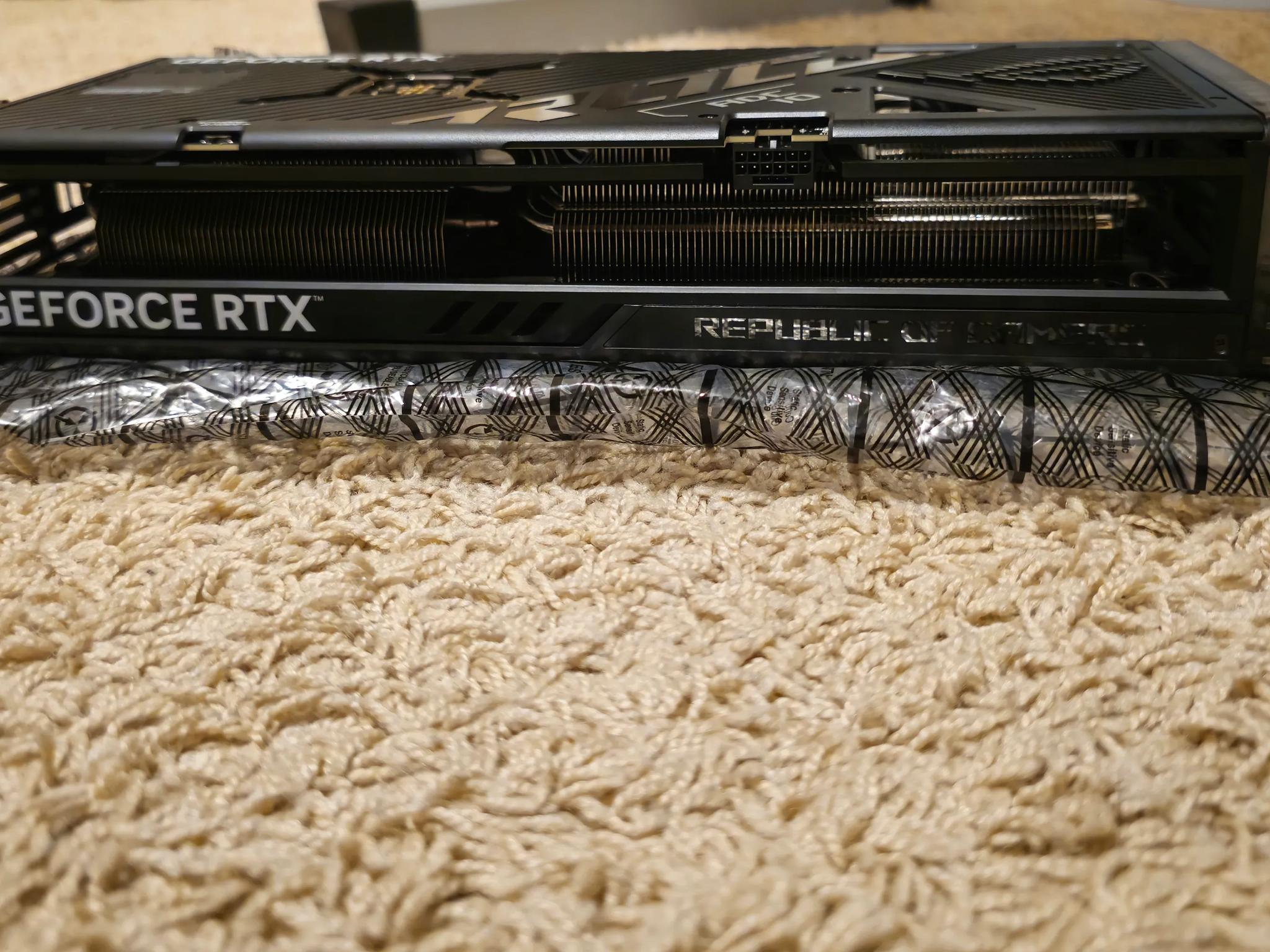 Rog 4070 ti edition like new condition