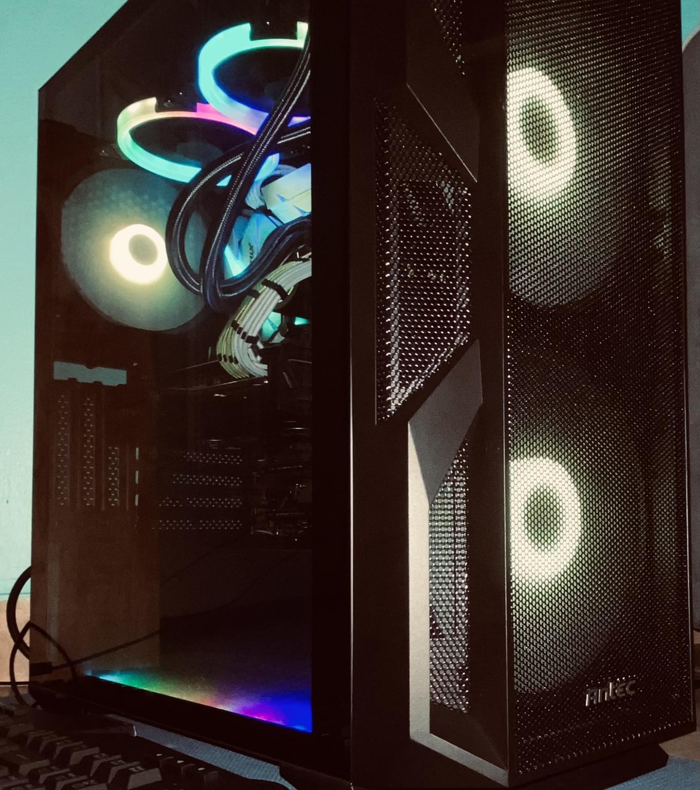 (Liquid Cooled) Intel 9th gen Gaming pc-16GB DDR4(XMP)-over 2TB storage-w/ (Activated)Windows 11 