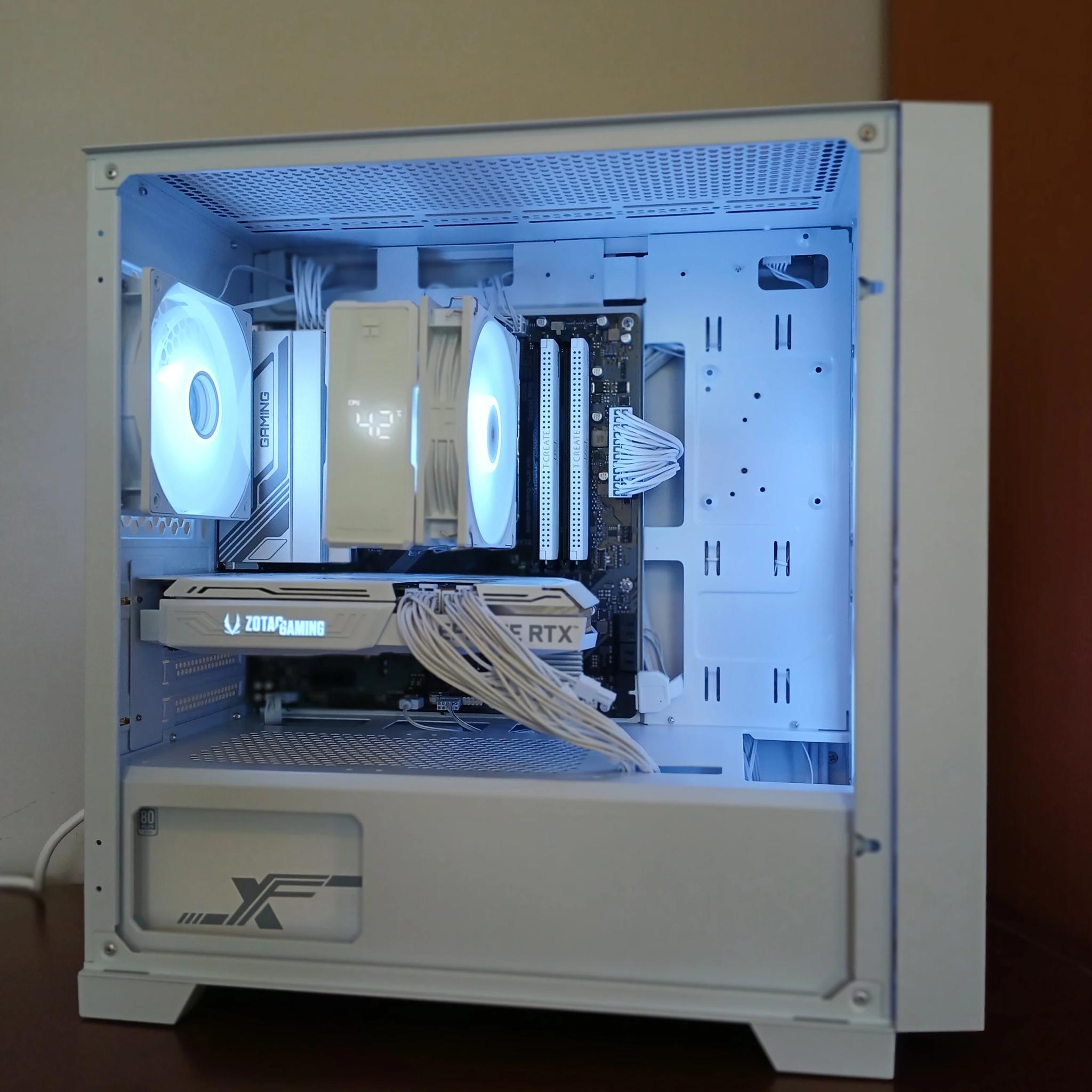 All-White AM5 | RTX 3070 | Ryzen 5 7500F | 32GB RAM