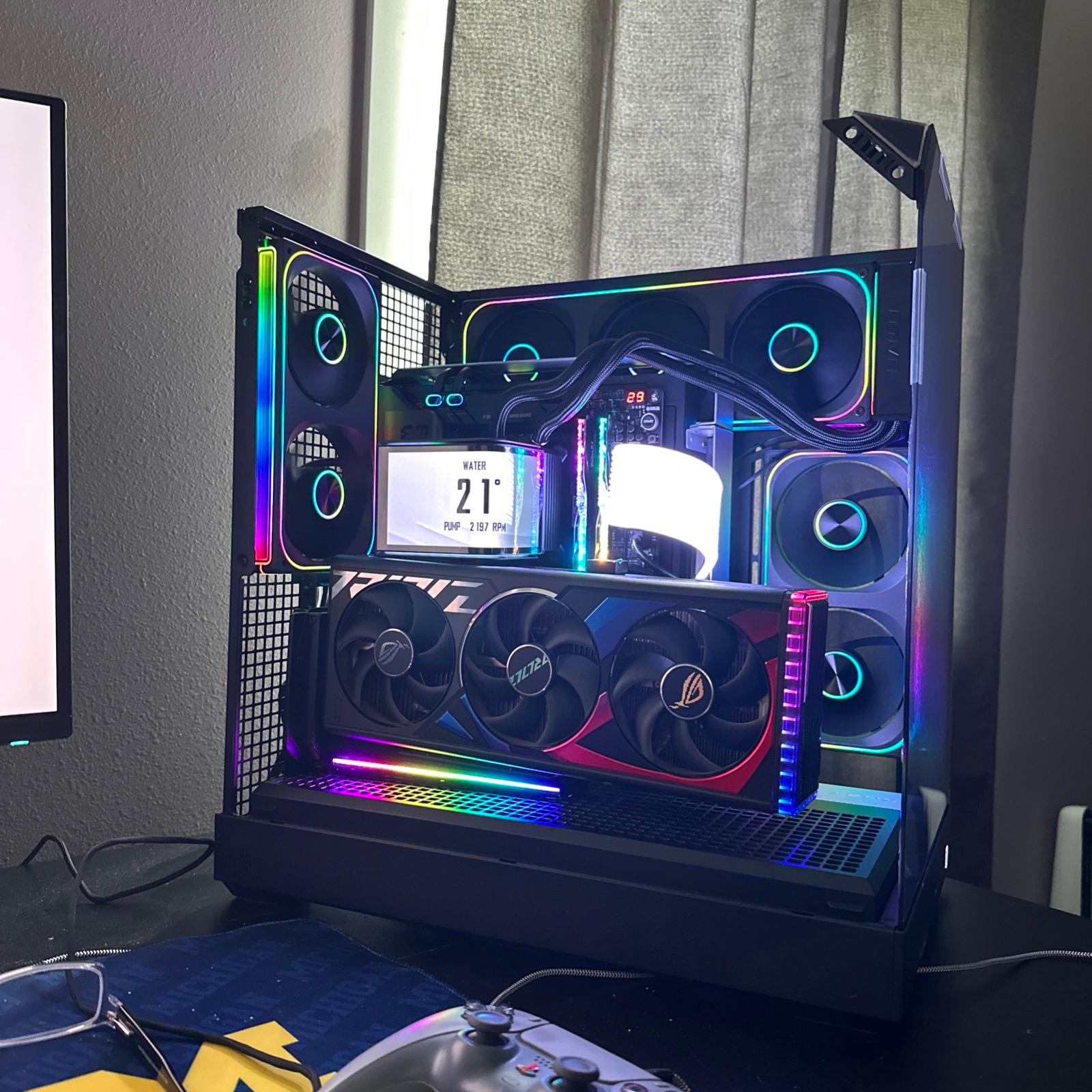 GeForce RTX 4090 Custom Gaming PC - Ryzen 7 9800X3D
