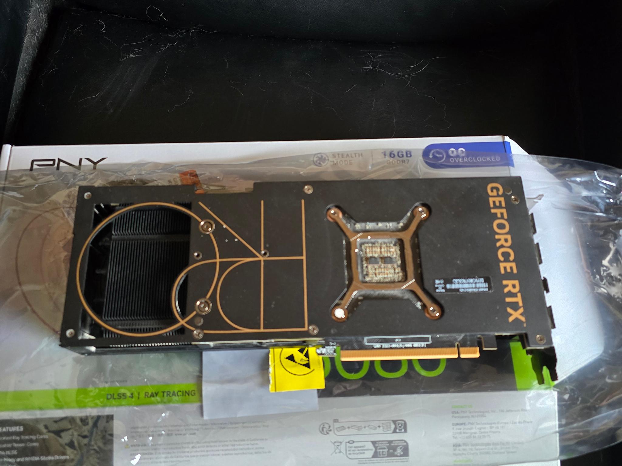 NVIDIA GeForce RTX 4080 SUPER - Image 1