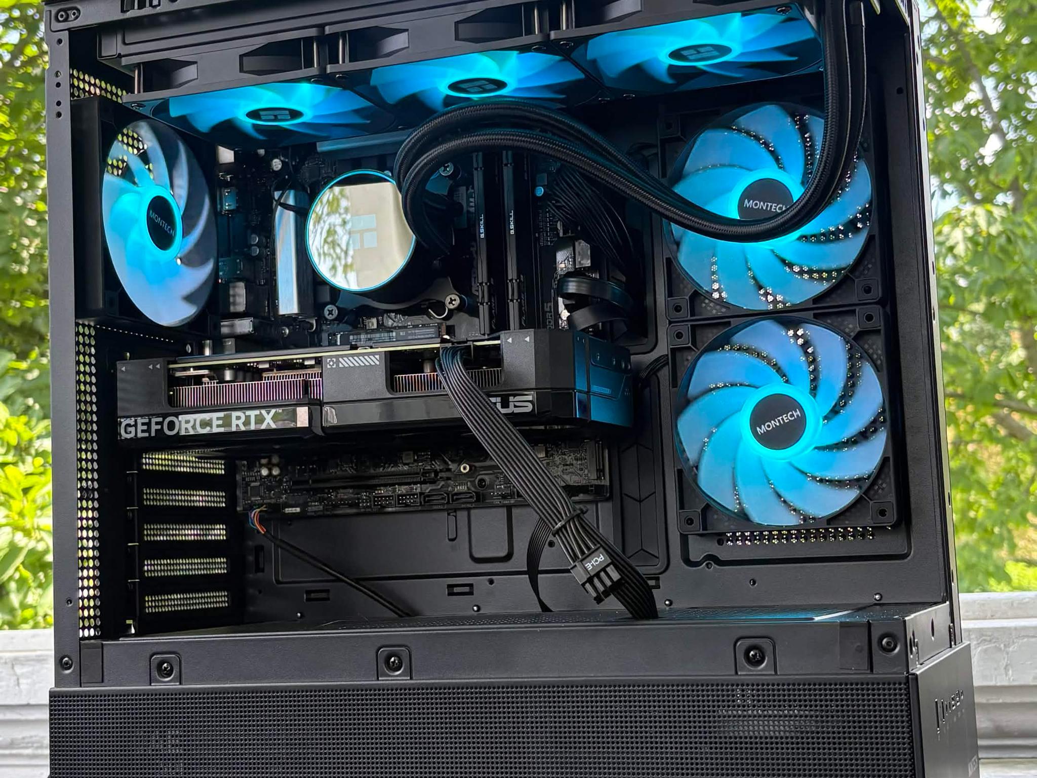 Mendi Electronics Intel Core i5-13600KF • ASUS RTX 4070 12GB OC • 32GB DDR5 RGB • 2TB Samsung NVMe