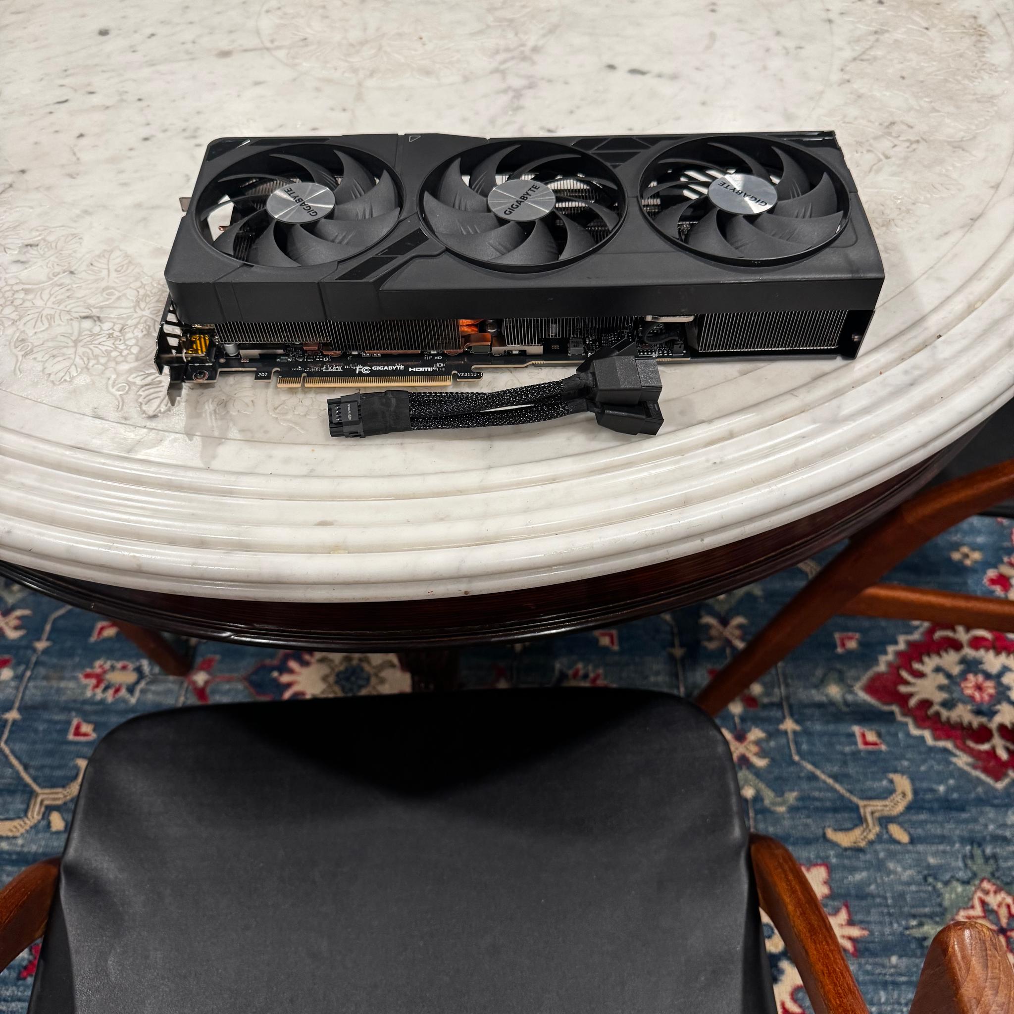 Gigabyte 4080 super