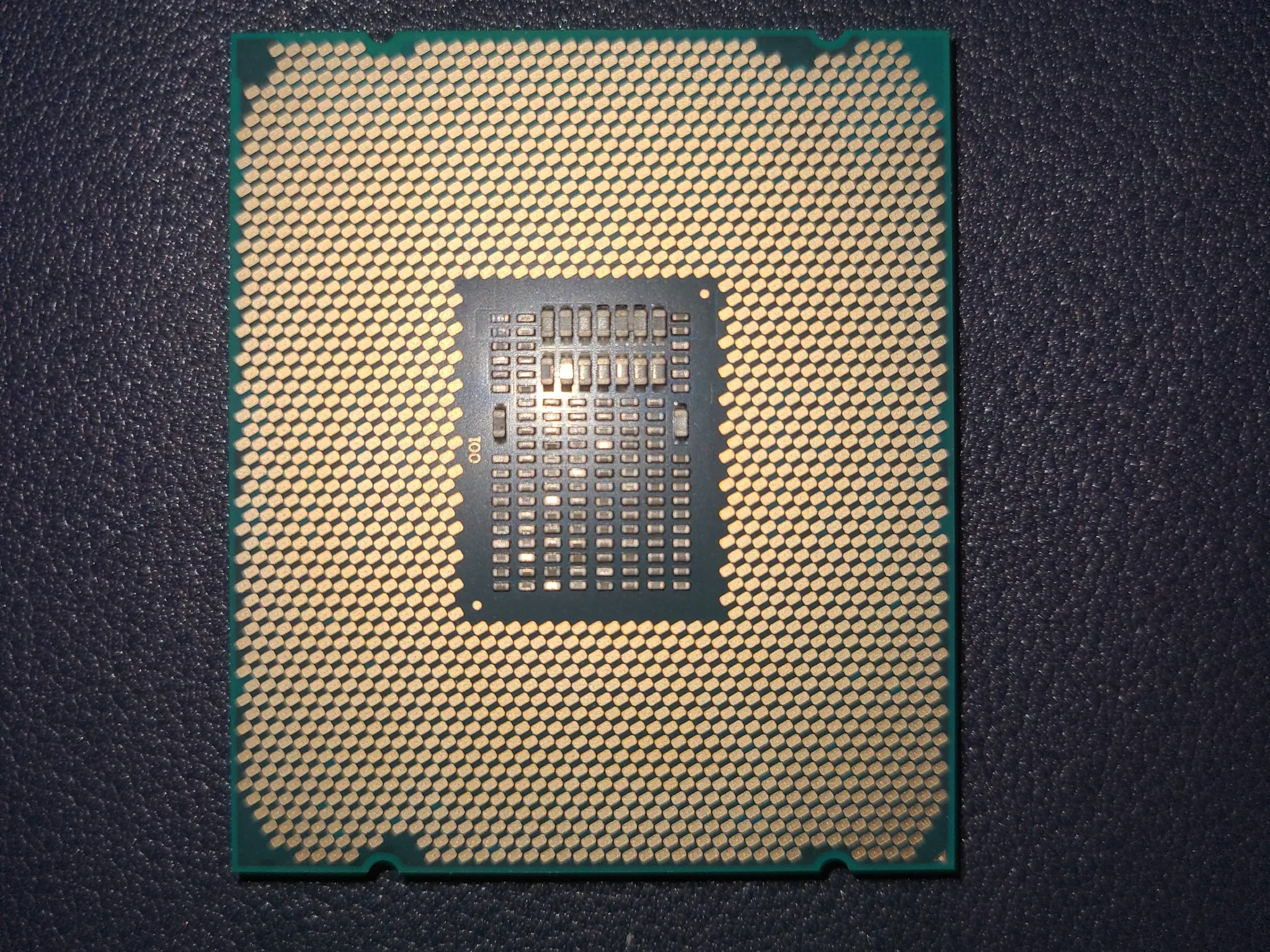 Xeon W-2135