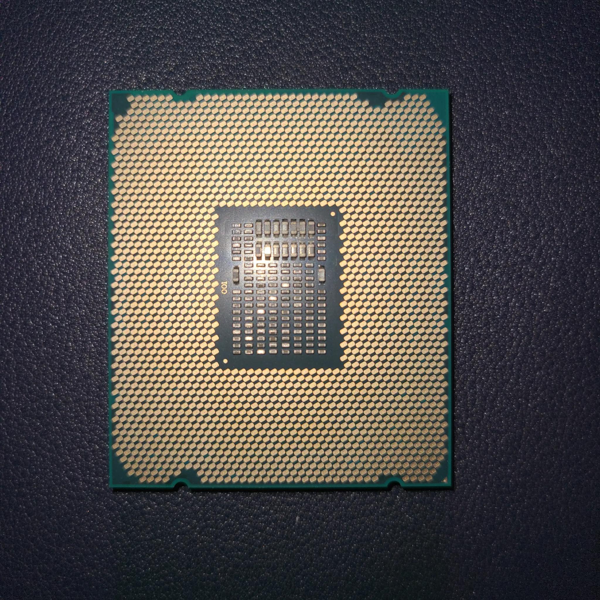 Xeon W-2135