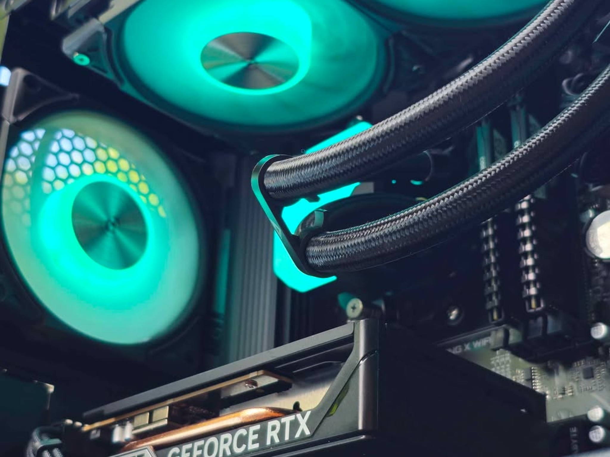 ☄️Nvidia 50 Series Gaming PC | RTX 5050, Ryzen 5, 32GB RAM, SSD, Wi-Fi + BT | Plug n' Play ready