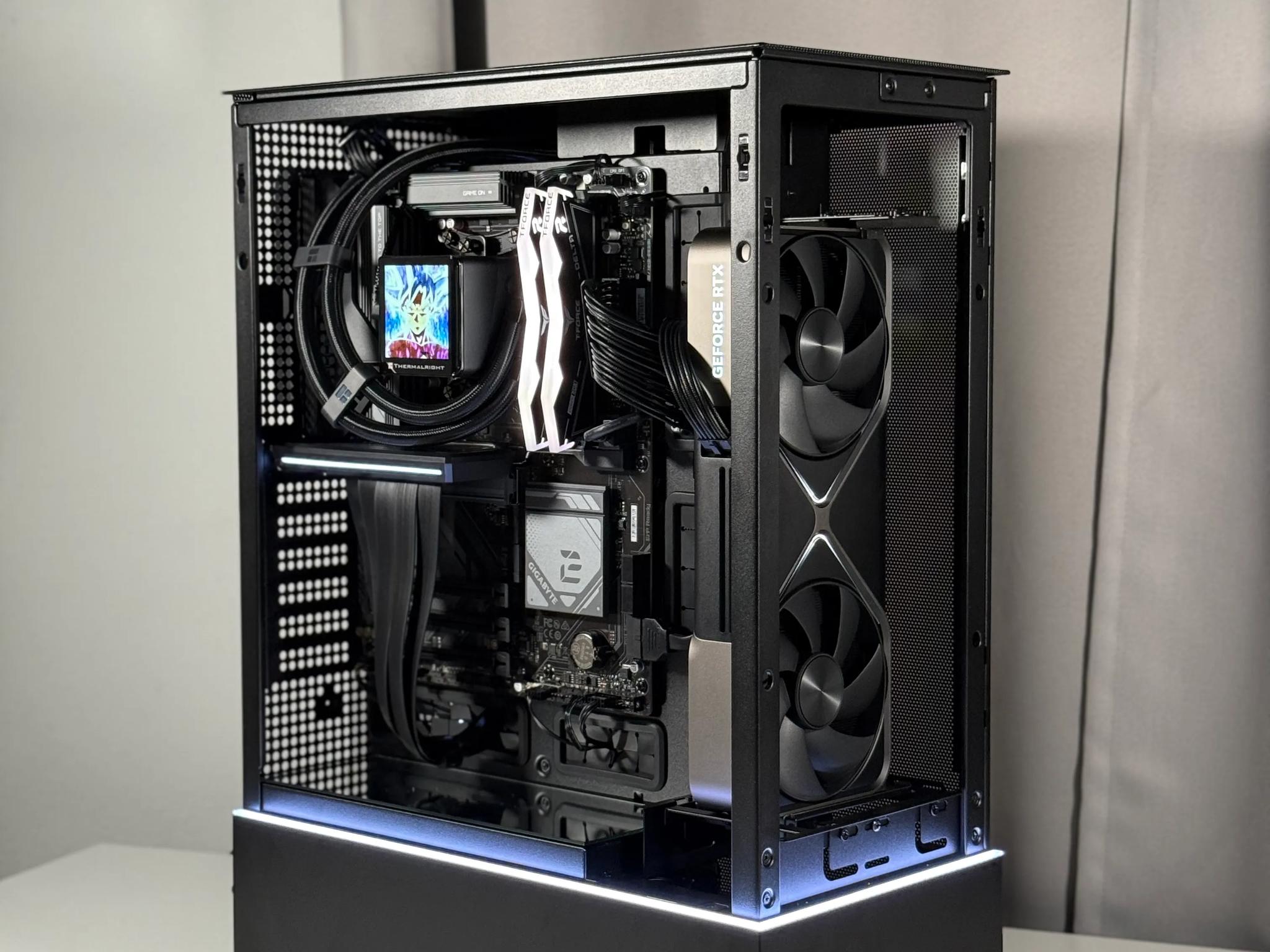 (9800X3D/5080) - Ryzen 7 9800X3D, Nvidia RTX 5080 16GB, 32gb DDR5, 2TB NVME, LCD SCREEN