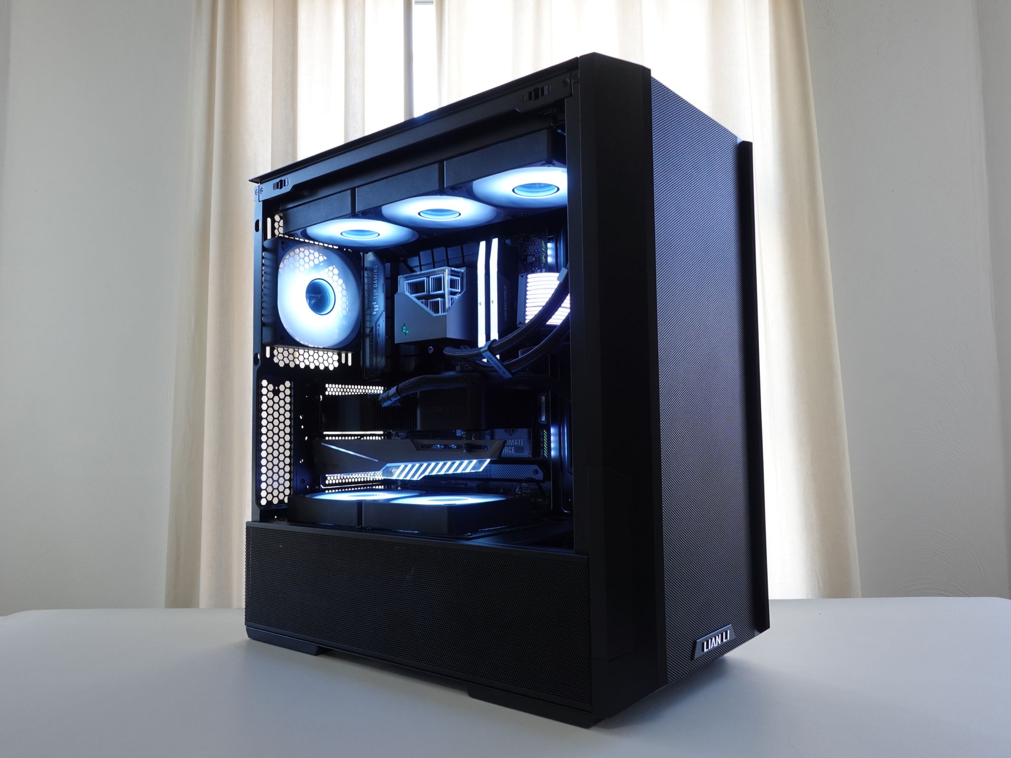 ⚫️⚔️ Black High-End 1440p Gaming PC Intel Core i5-14600K NVIDIA 4070 SUPER 64GB DDR5-6000 2TB NVMe