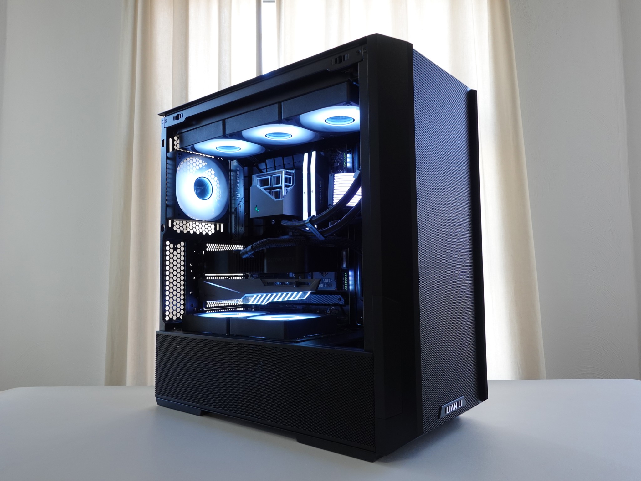 ⚫️⚔️ Black High-End 1440p Gaming PC Intel Core i5-14600K NVIDIA 4070 SUPER 64GB DDR5-6000 2TB NVMe