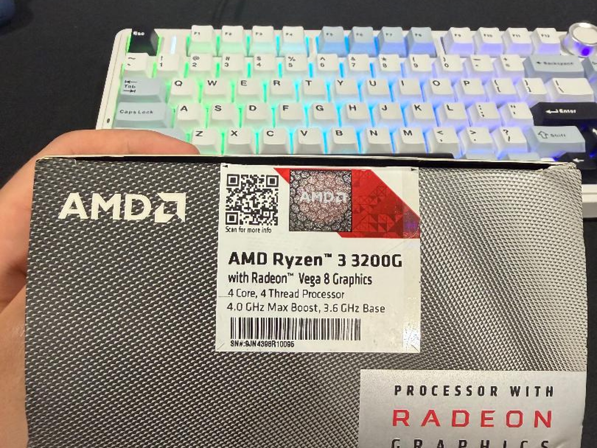 AMD Ryzen 3 3200G