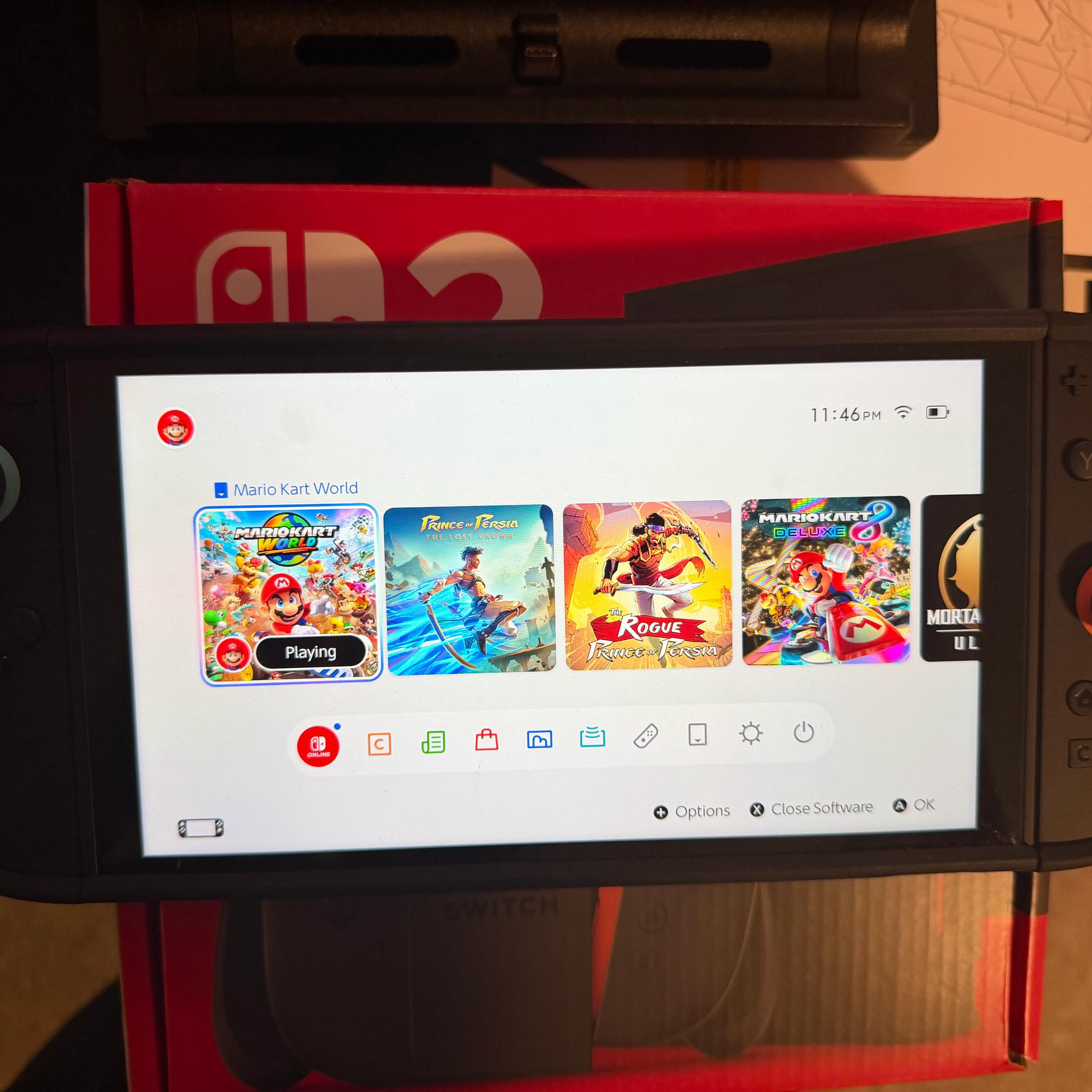 Nintendo Switch 2 - dBrand Case and screen protector - 2 Nintendo Joystics