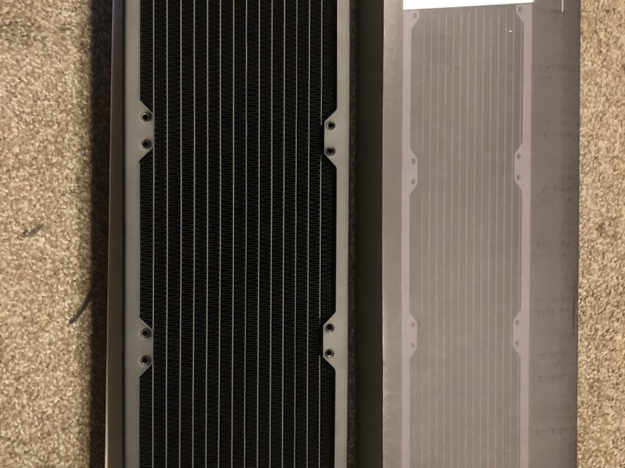 EK Quantum Surface P360M Radiator