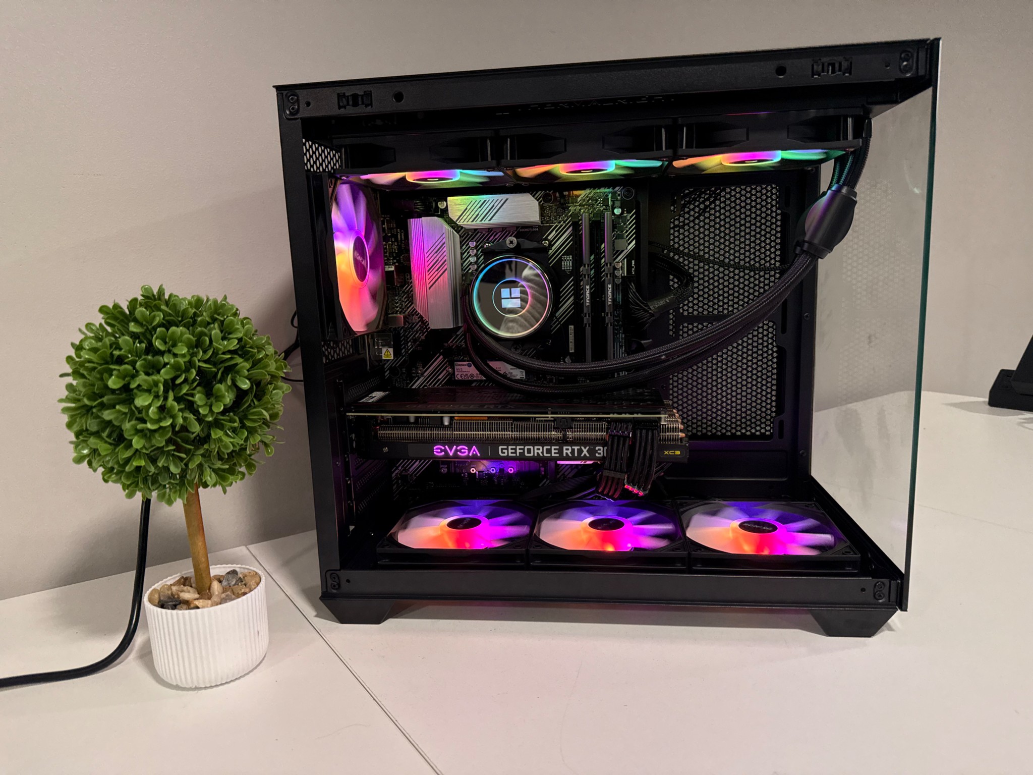RTX 3070 | Ryzen 5700X3D | 32GB DDR4 | 1TB SSD | 800W Gold PSU | ARGB Fans | Windows 11
