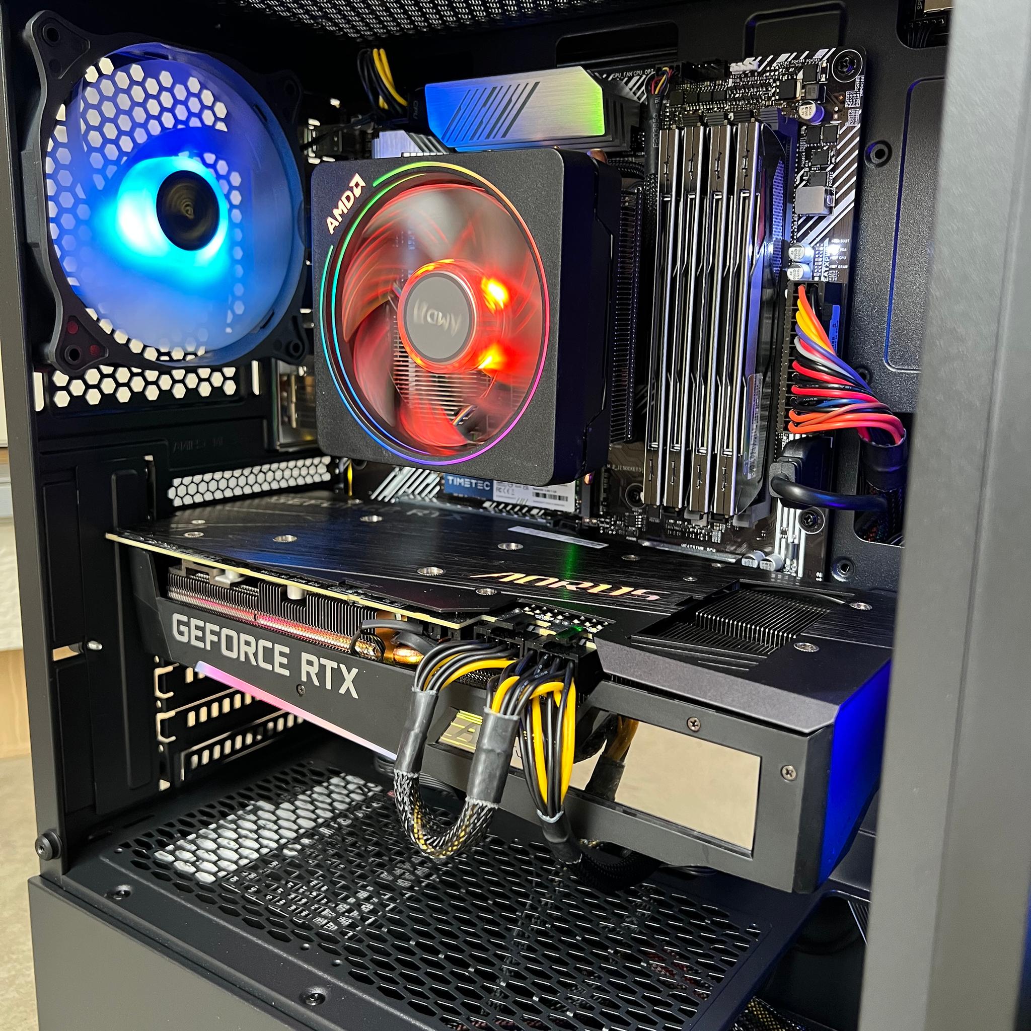 Ryzen 9 3900x, rtx 3070, 32GB Ram, gaming pc