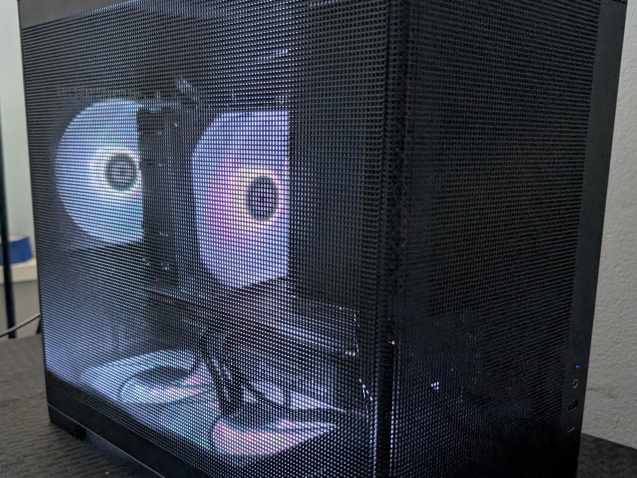 SFF Gaming PC RX 9070 GRE-Ryzen 5 7500x3d-16GB DDR5 6000-1 TB NVME mostly new