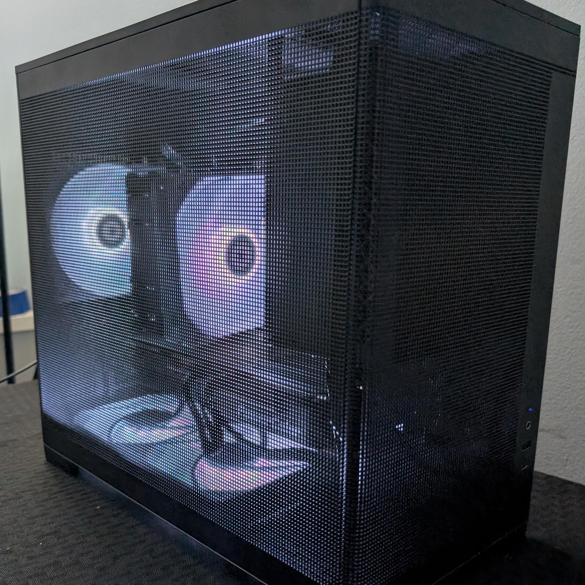SFF Gaming PC RX 9070 GRE-Ryzen 5 7500x3d-16GB DDR5 6000-1 TB NVME mostly new