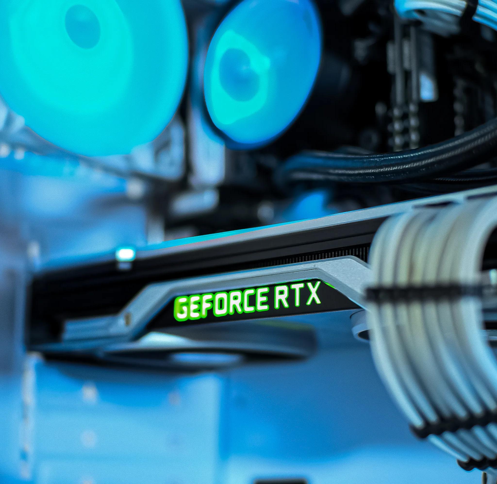 ☾ Luna ☽ | Intel Core i7-9700K | Nvidia RTX 2070 Super | Corsair Vengeance LPX 16 GB