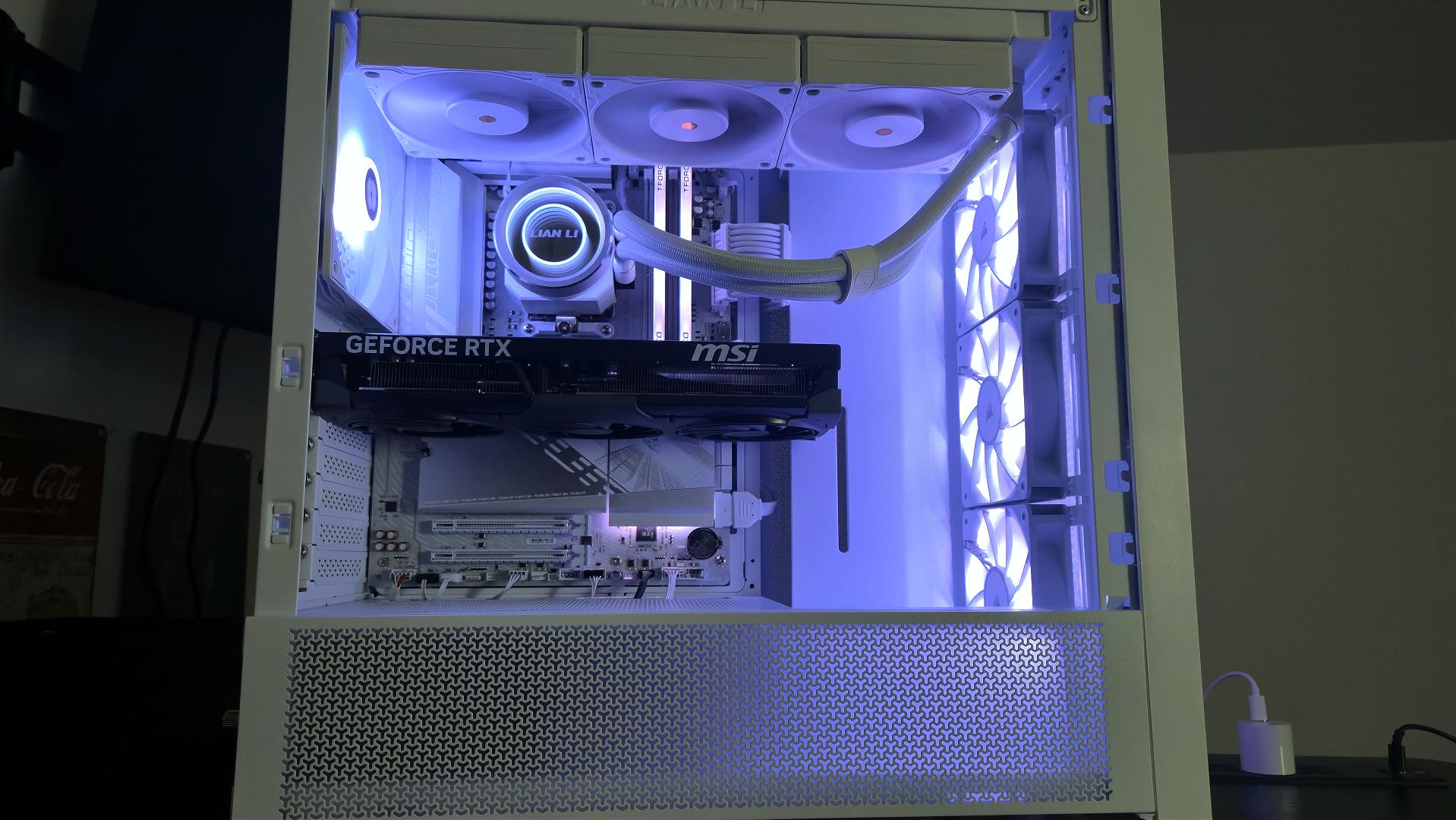 RTX 5070 Ti OC PZ - Ryzen 9850X3D - 2TB Gen4 NVMe - 32GB DDR5 6400