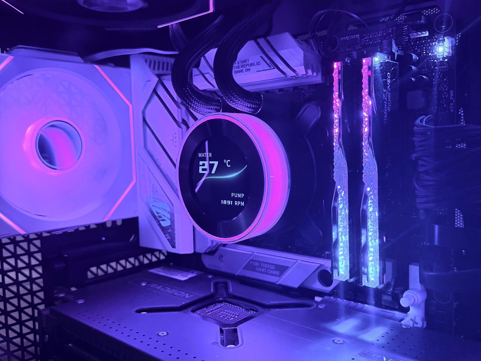 🟣"VoidWalker "🟣| 4k Gaming | Ryzen 7 9800X3D | RX 7900 XT 20GB | 32B DDR5 Ram | 2TB Storage