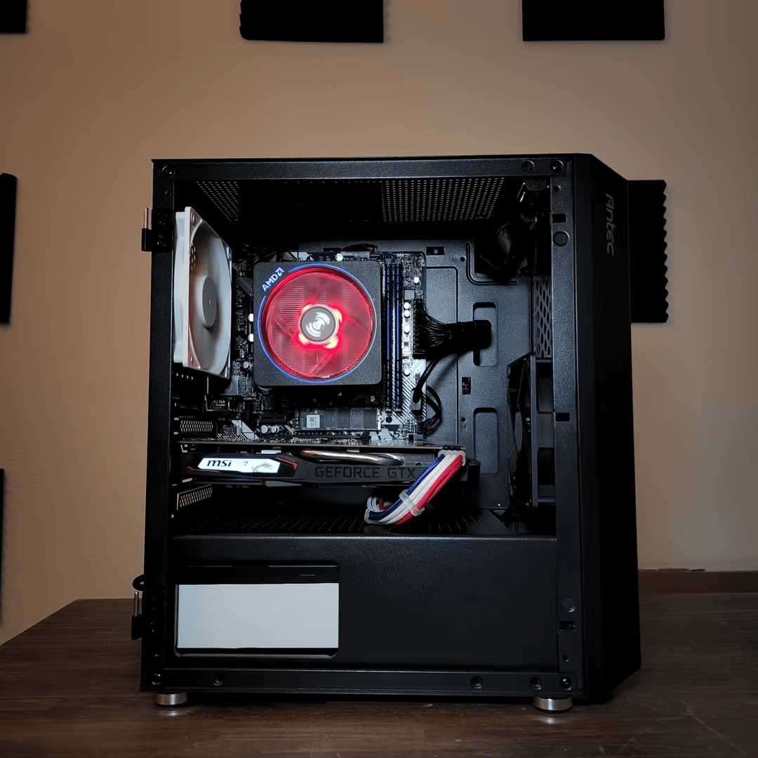 AMD Ryzen 5 1600 // Nvidia GeForce GTX 1650 // Silicon Power 16GB 3200MHz 