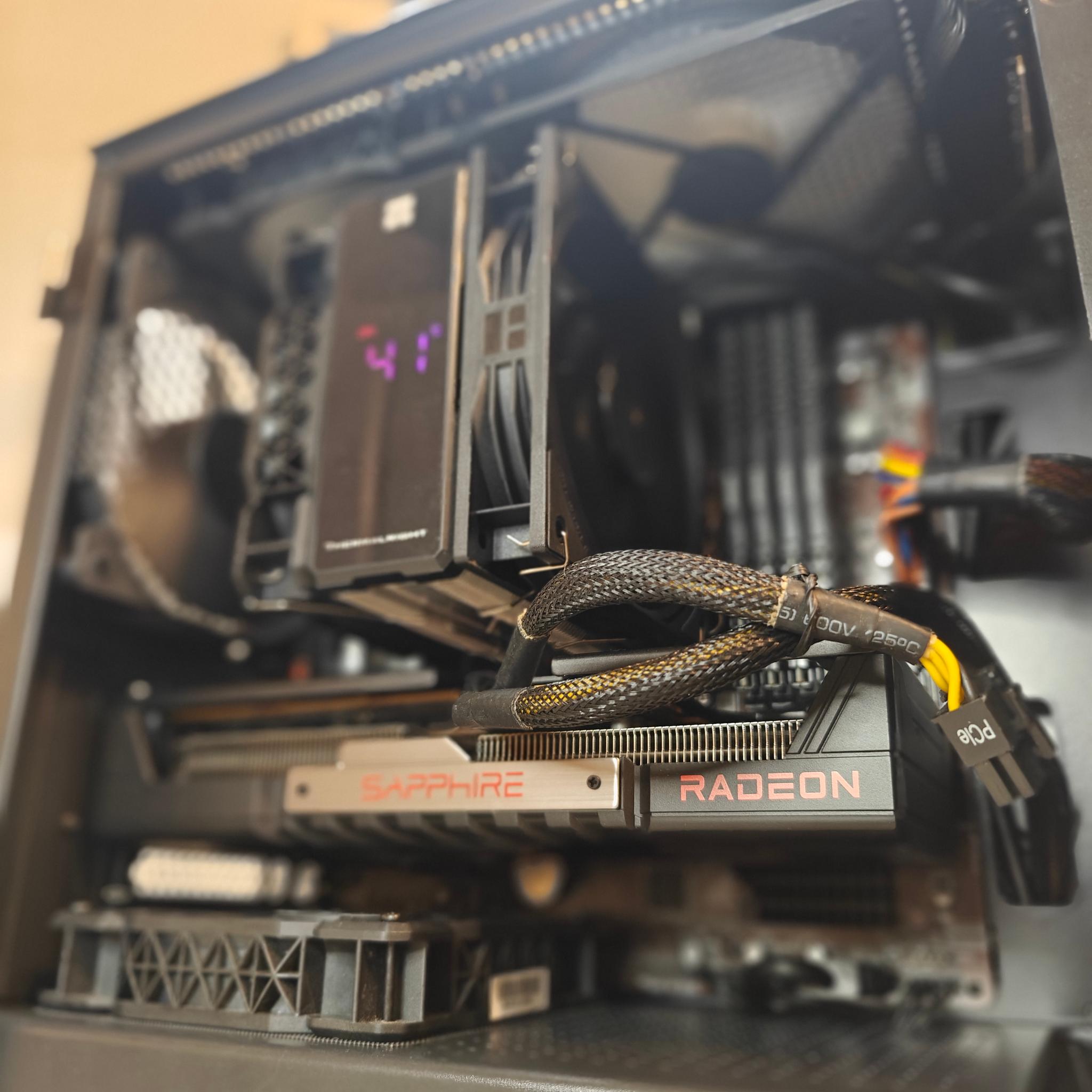 🏆🐐💸 AM4 Still Lives!!!! | Ryzen 7 5800XT | Radeon RX 9060 XT 16GB | 32GB DDR4 RAM | 1TB NVMe SSD