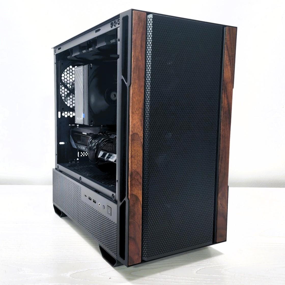 ALL NEW Wood - NO RGB Gaming PC BEAST!!!   7800X3D/RX 9070XT/32GB/2TB - READ DESCRIPTION!!!