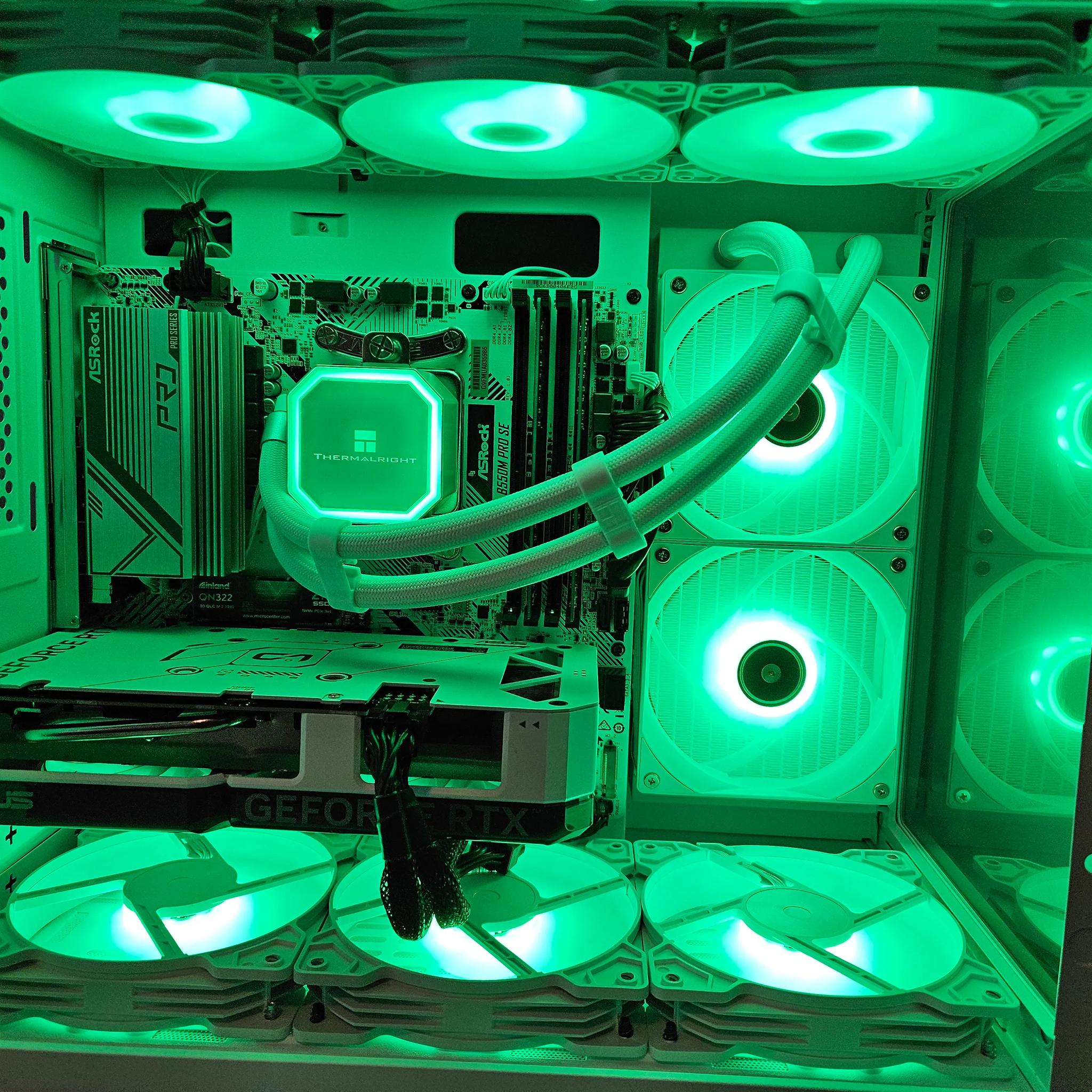 Artic Beast Ryzen 7 5700x / 32GB / 2TB / RTX 4060