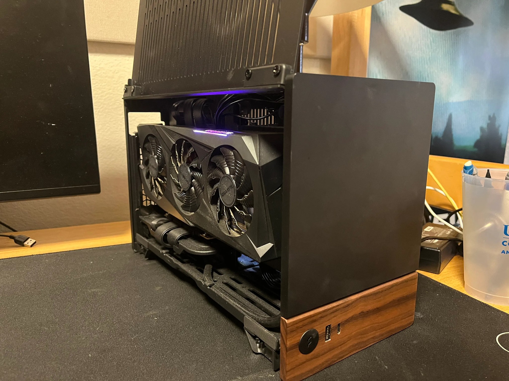 12600k + 3060ti | 2 tb NVME SSD | 32 gb ram DDR5 |Fractal Terra ITX | Gaming PC