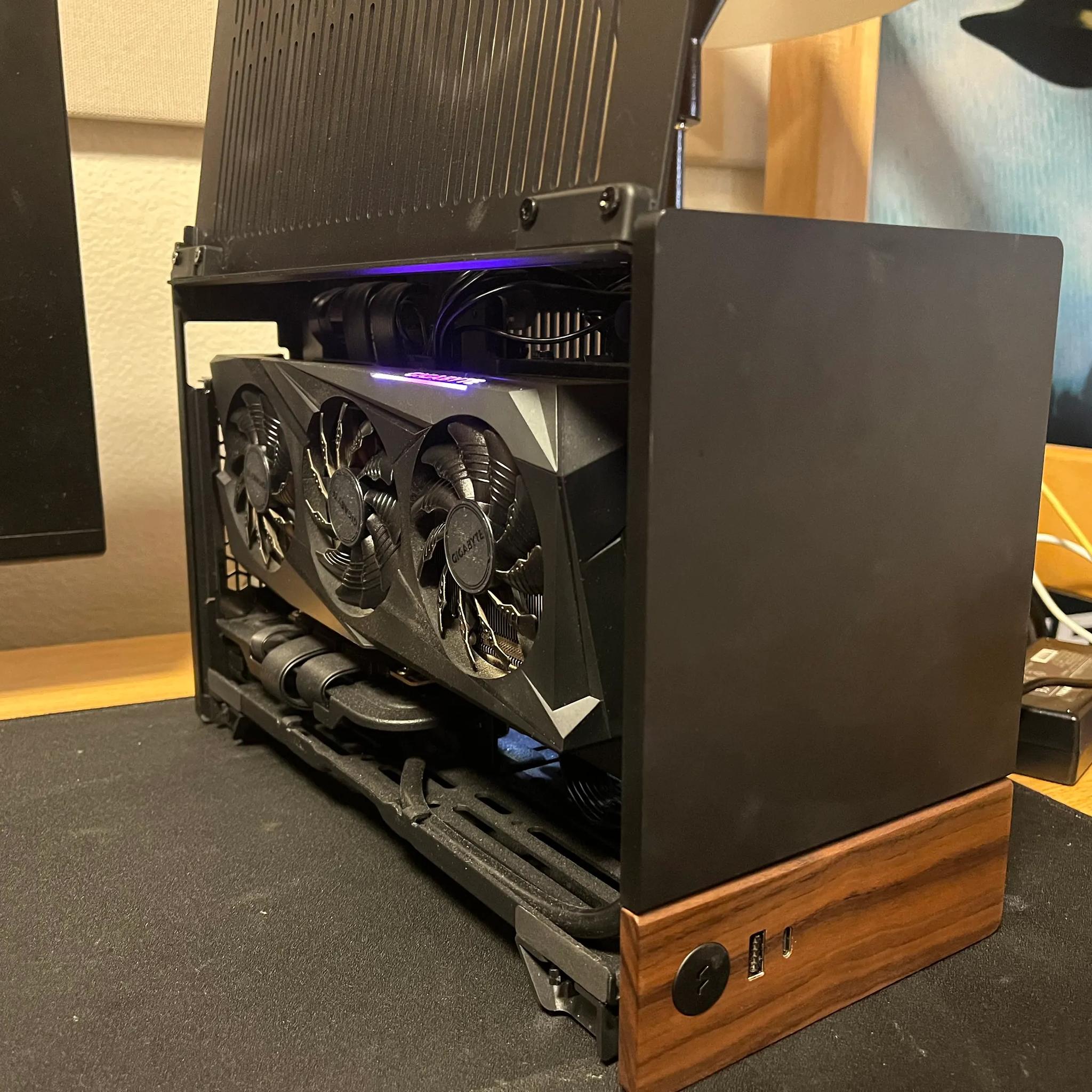 12600k + 3060ti | 2 tb NVME SSD | 32 gb ram DDR5 |Fractal Terra ITX | Gaming PC