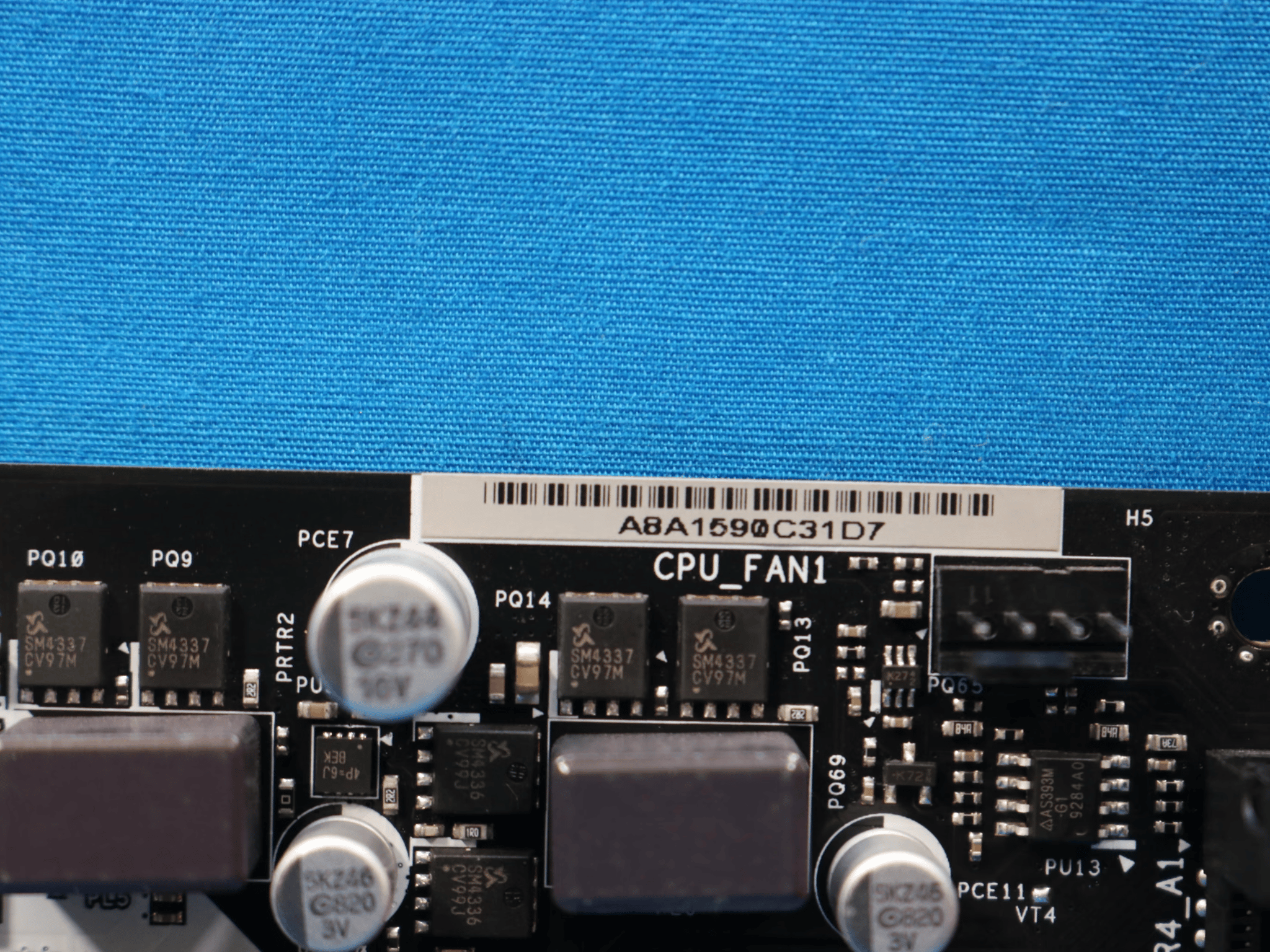 *Newest BIOS Version* ASRock A320M-HDV R4.0 AMD Socket AM4 MicroATX DDR4 Desktop Motherboard & I/O