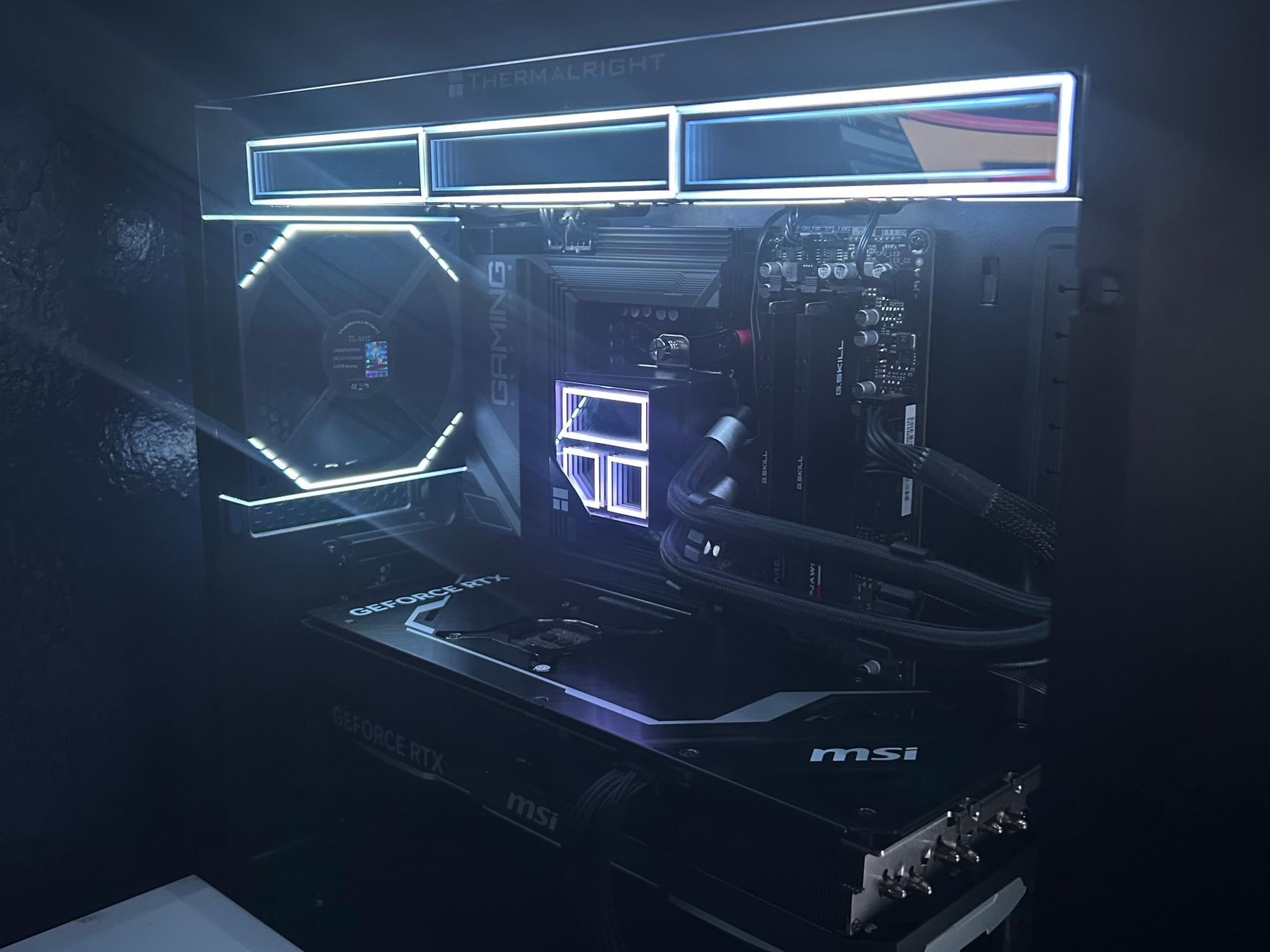 4080 SUPER & 7 7700X GAMING PC