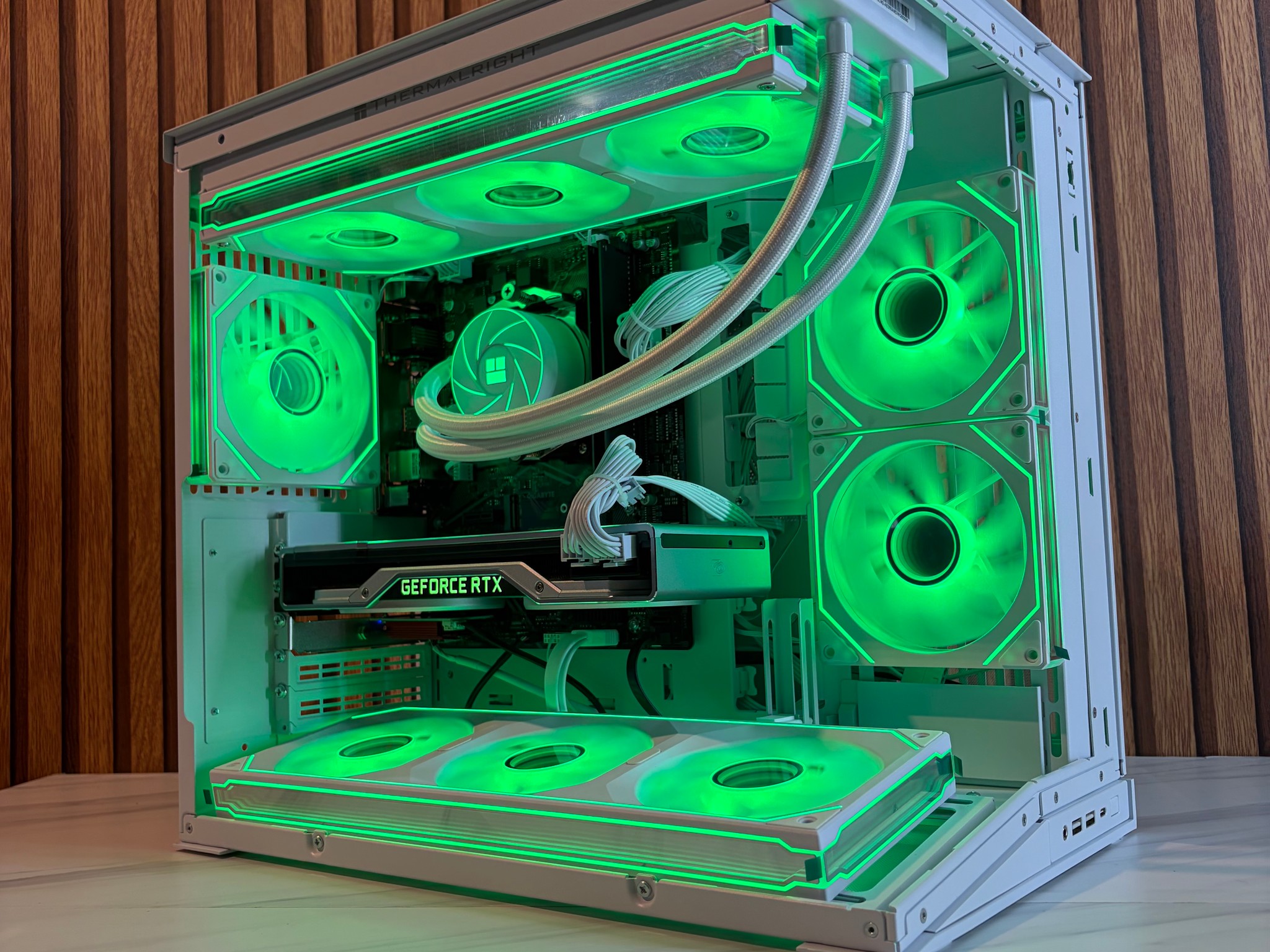 RTX 2070 SUPER | RYZEN 5 5500 | 16GB DDR4 | 500GB SSD | 360MM AIO | 600W
