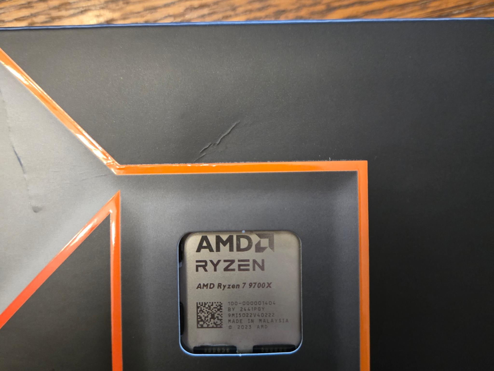 AMD Ryzen 7 9700X