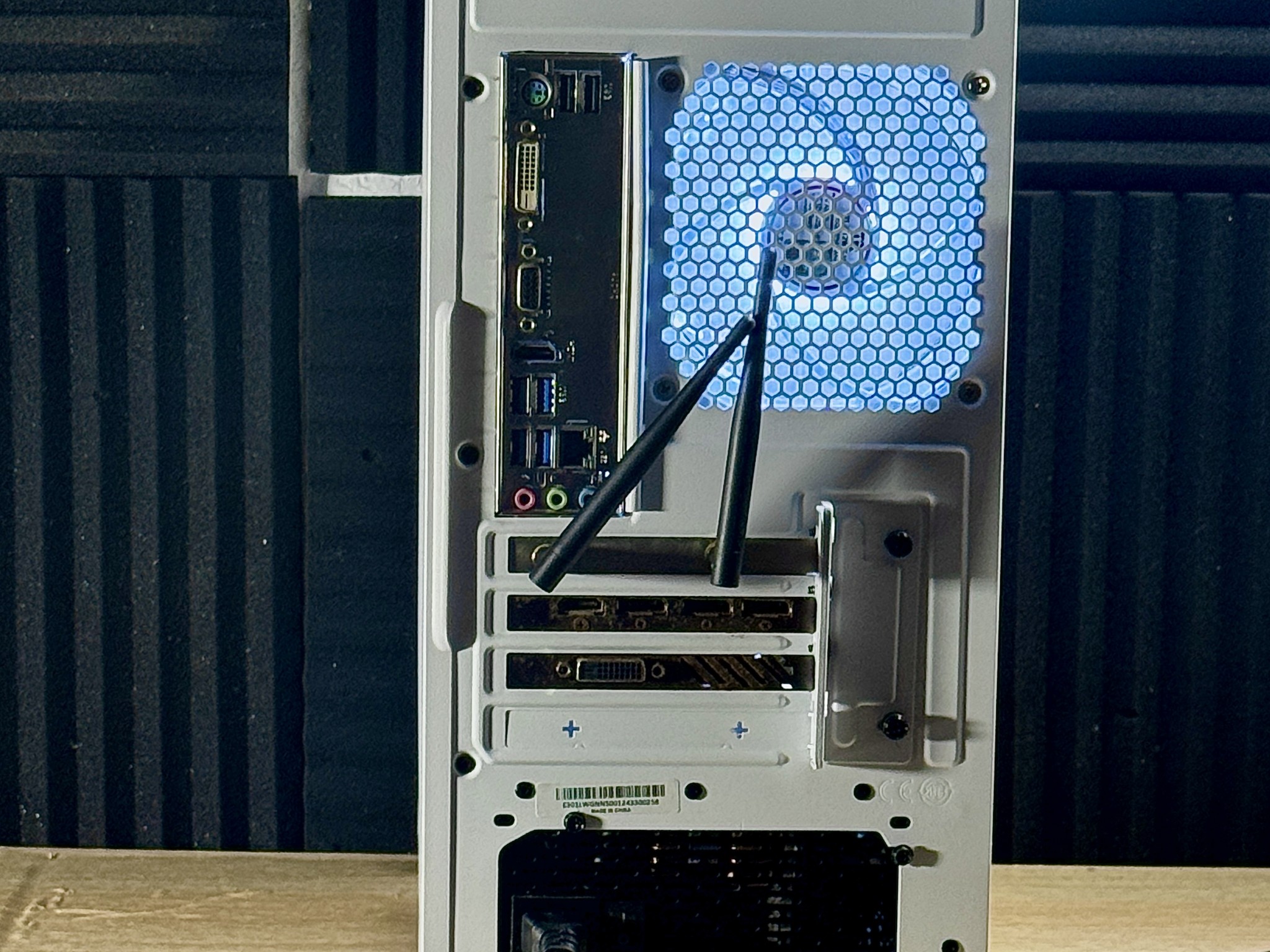 🔥⚪️ Starter Gaming PC | GTX 1060 6GB | Ryzen 3 2300X | 16GB DDR4 | 500GB SATA SSD | WIFI + BT