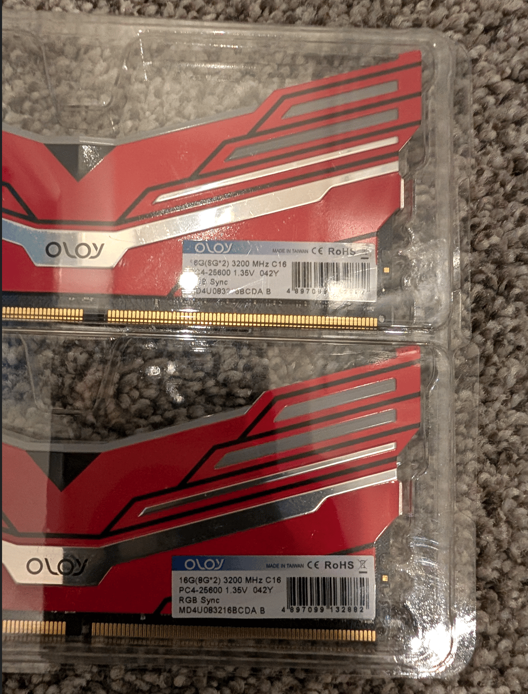 OLOy Warhawk RGB 16GB (2x8GB) DDR4 3200MHz CL16 Desktop RAM Memory Kit Red
