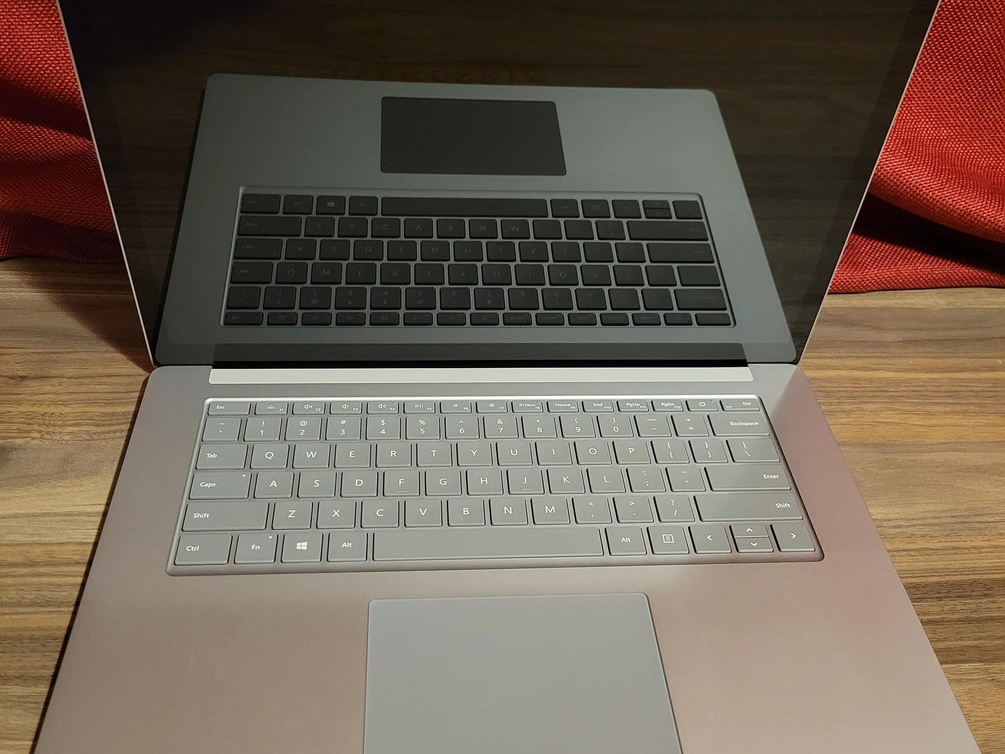 Microsoft Surface Laptop 3 - Ryzen5 - 15" touch screen - 128gb