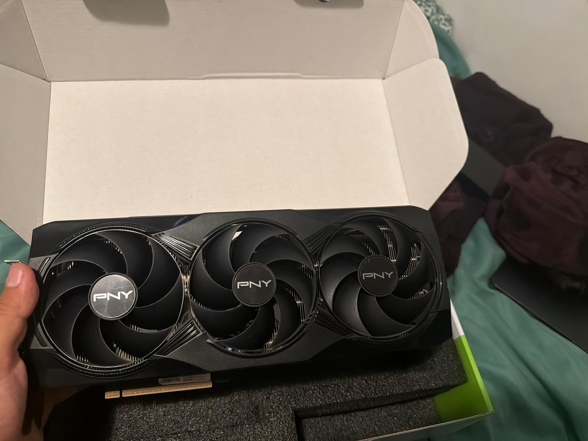 PNY GeForce RTX 5080 Overclocked Triple Fan