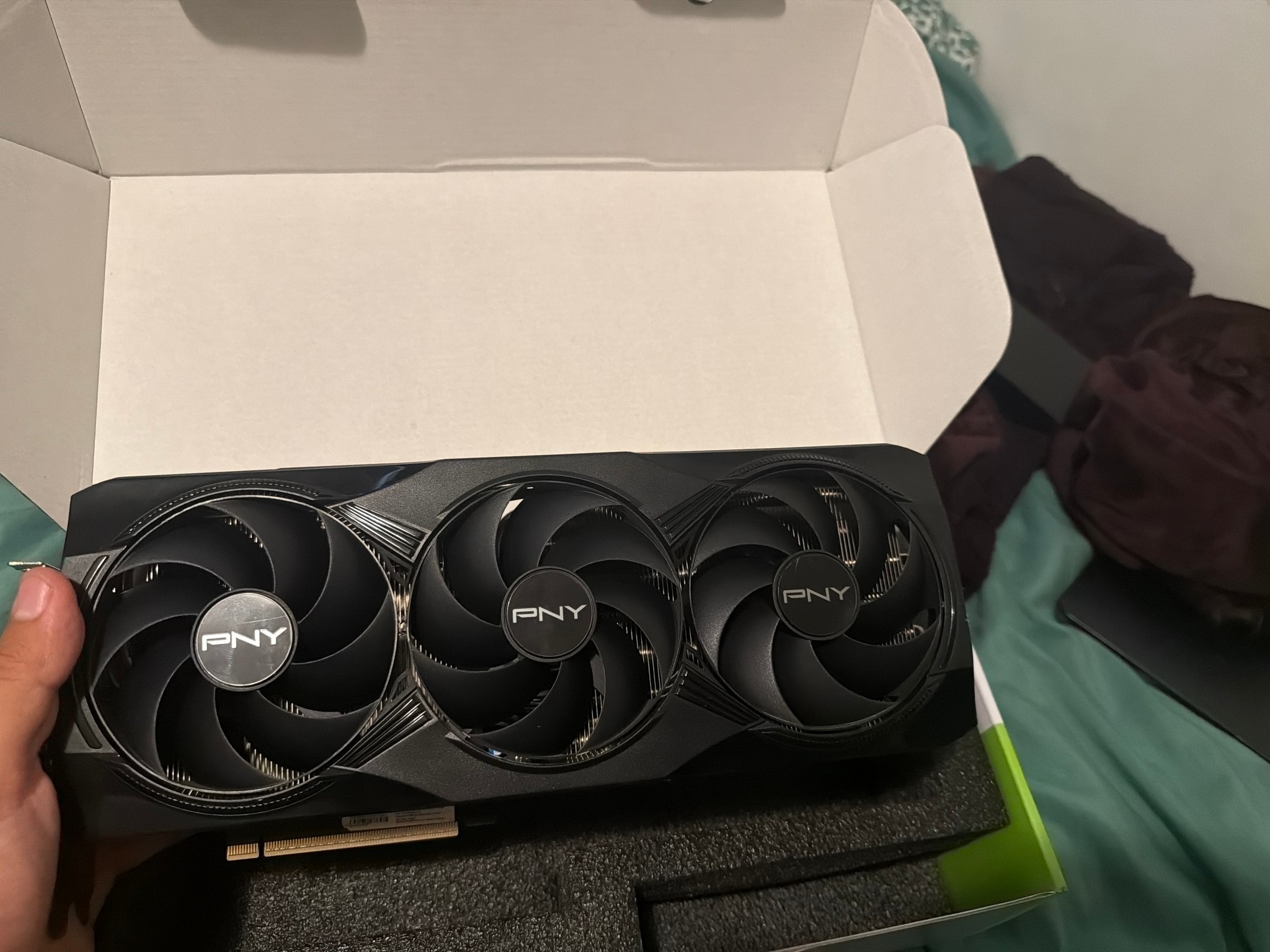 PNY GeForce RTX 5080 Overclocked Triple Fan