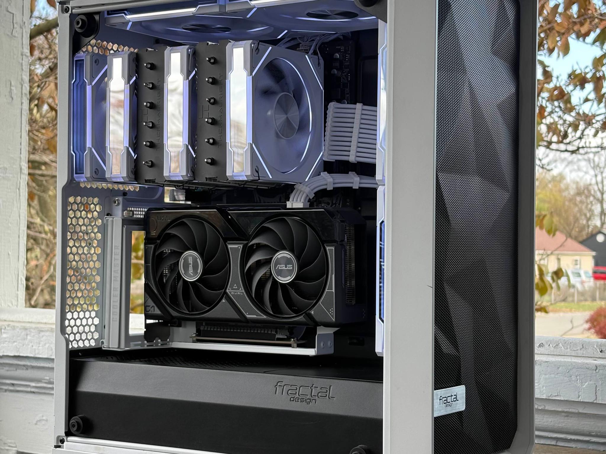 👻❄️ Snowclaw Striker – Ryzen 5 5500 🧊 | RTX 4060 8GB ⚡ | 16GB RAM 🐾 | 1TB NVMe 💽